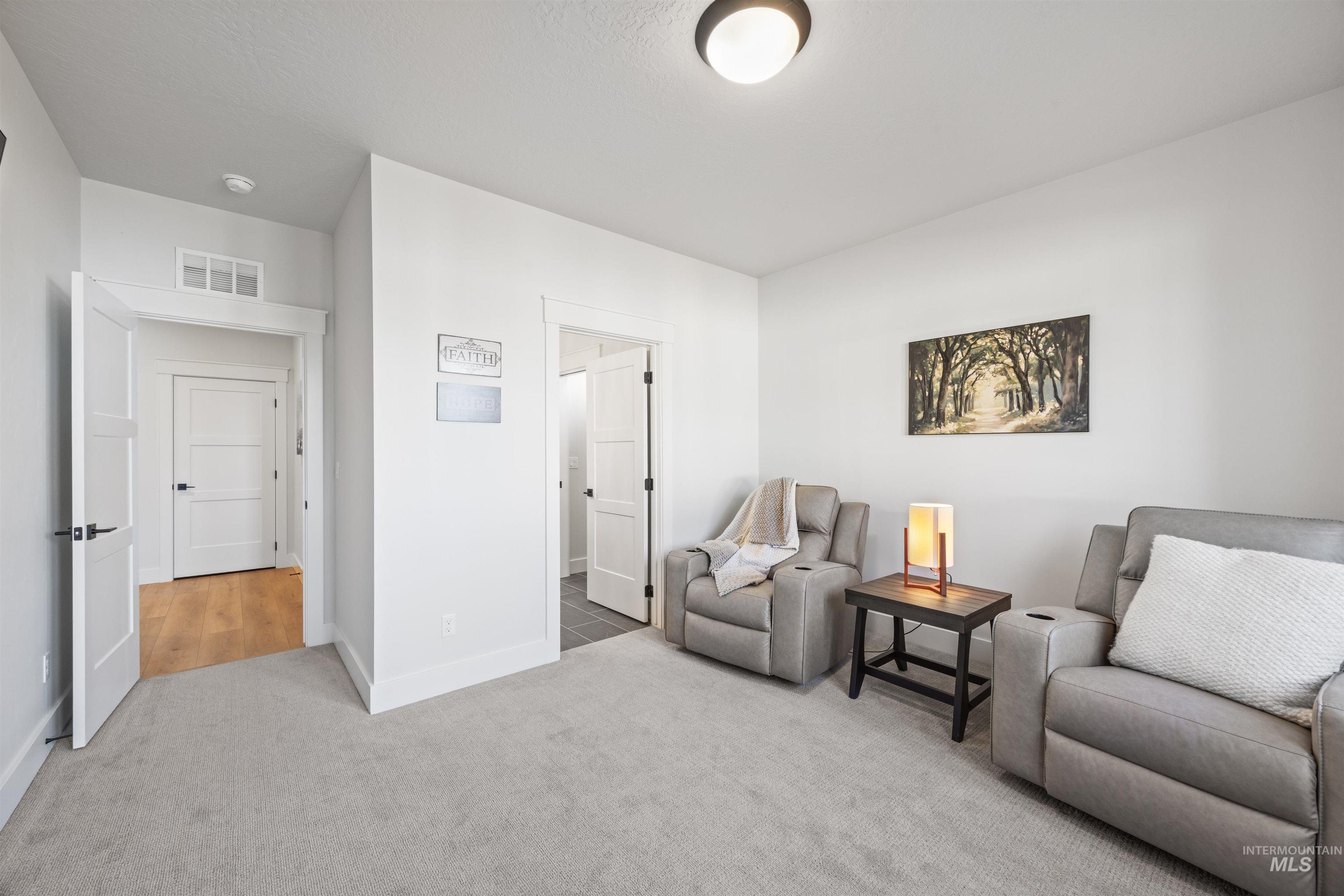 2465 E Berghan Ln, Meridian, Idaho 83642-5749, 3 Bedrooms, 2.5 Bathrooms, Residential For Sale, Price $609,777,MLS 98974490