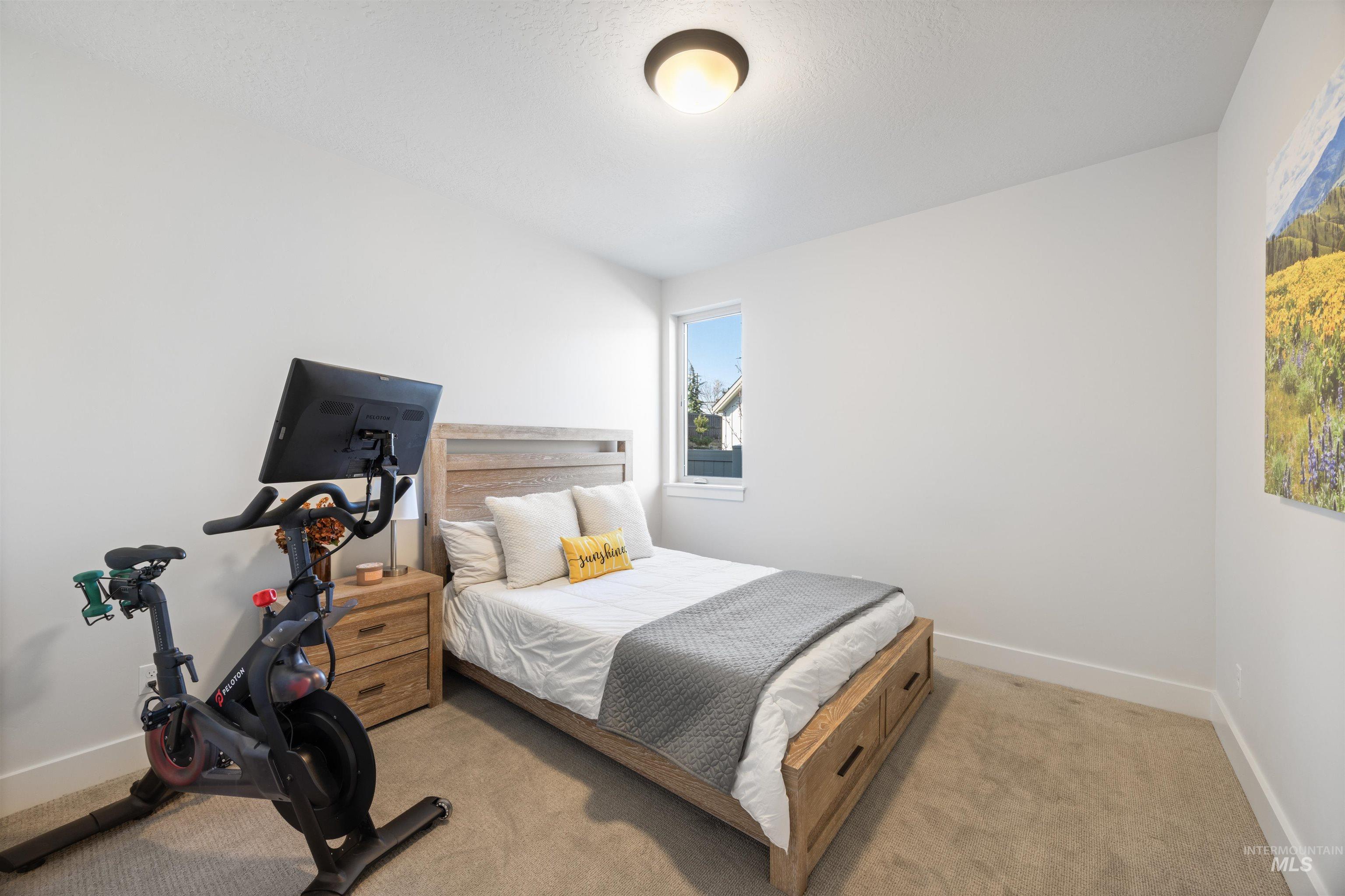 2465 E Berghan Ln, Meridian, Idaho 83642-5749, 3 Bedrooms, 2.5 Bathrooms, Residential For Sale, Price $609,777,MLS 98974490