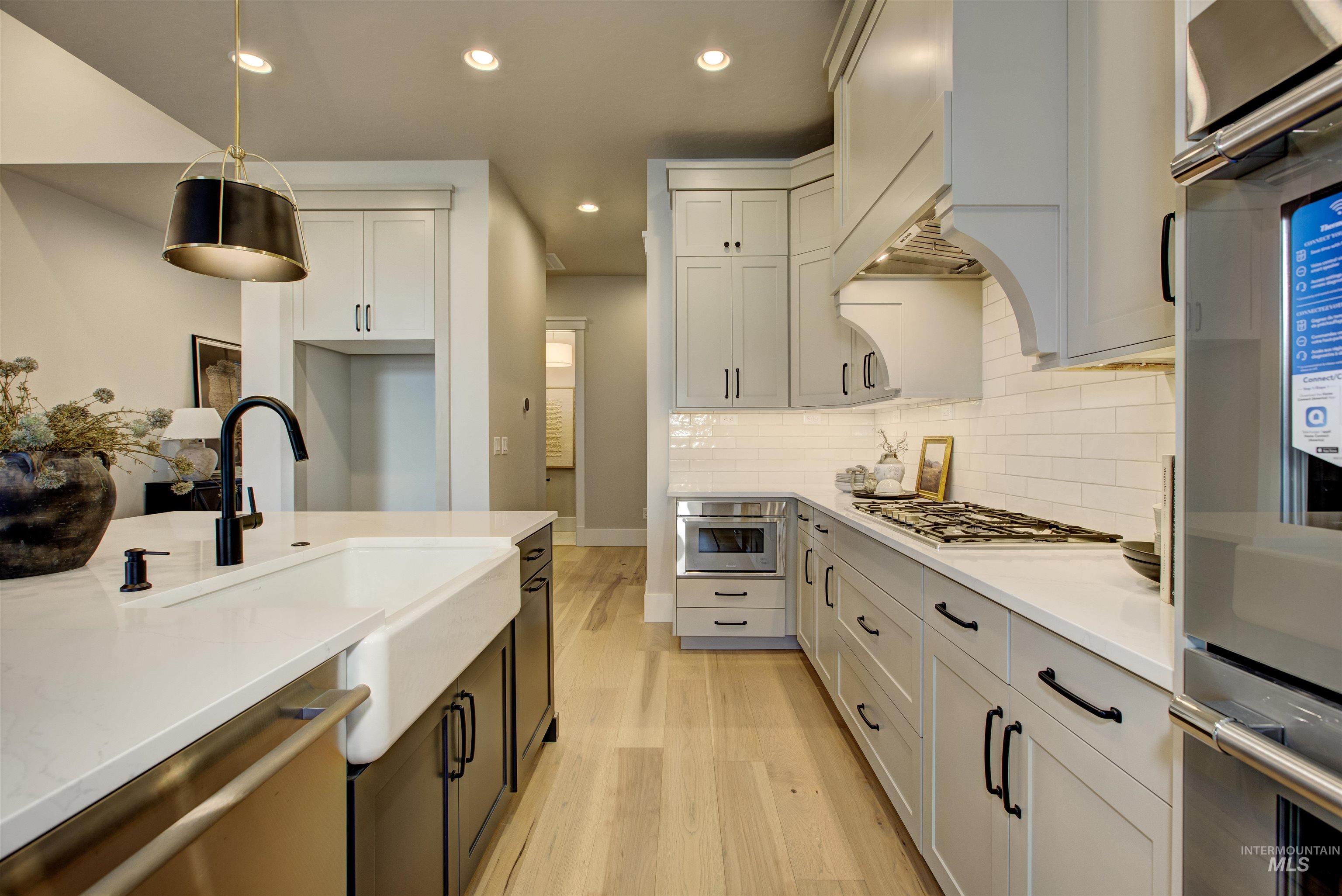 6839 S Utmost Way, Meridian, Idaho 83642, 4 Bedrooms, 3.5 Bathrooms, Residential For Sale, Price $1,099,777,MLS 98974492