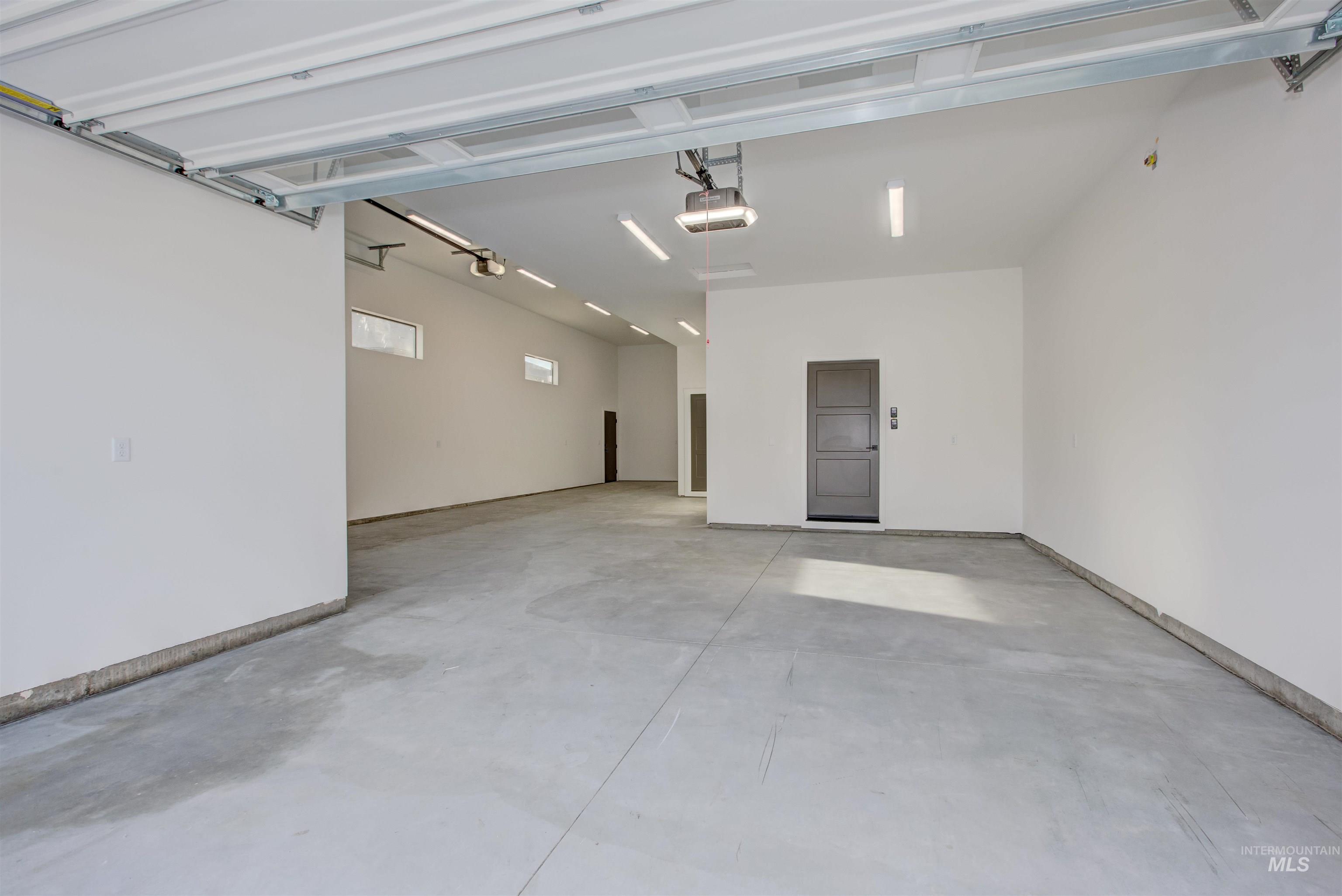 6839 S Utmost Way, Meridian, Idaho 83642, 4 Bedrooms, 3.5 Bathrooms, Residential For Sale, Price $1,099,777,MLS 98974492