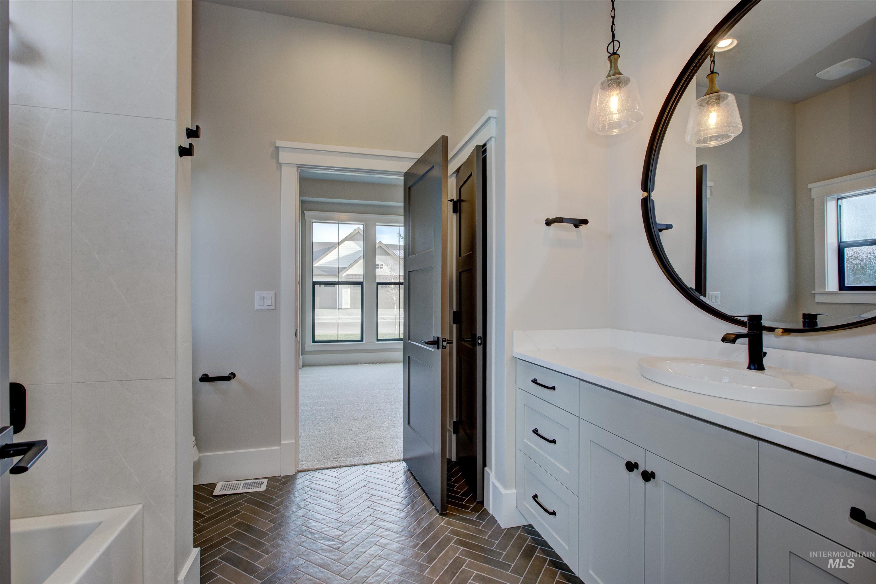 6839 S Utmost Way, Meridian, Idaho 83642, 4 Bedrooms, 3.5 Bathrooms, Residential For Sale, Price $1,099,777,MLS 98974492