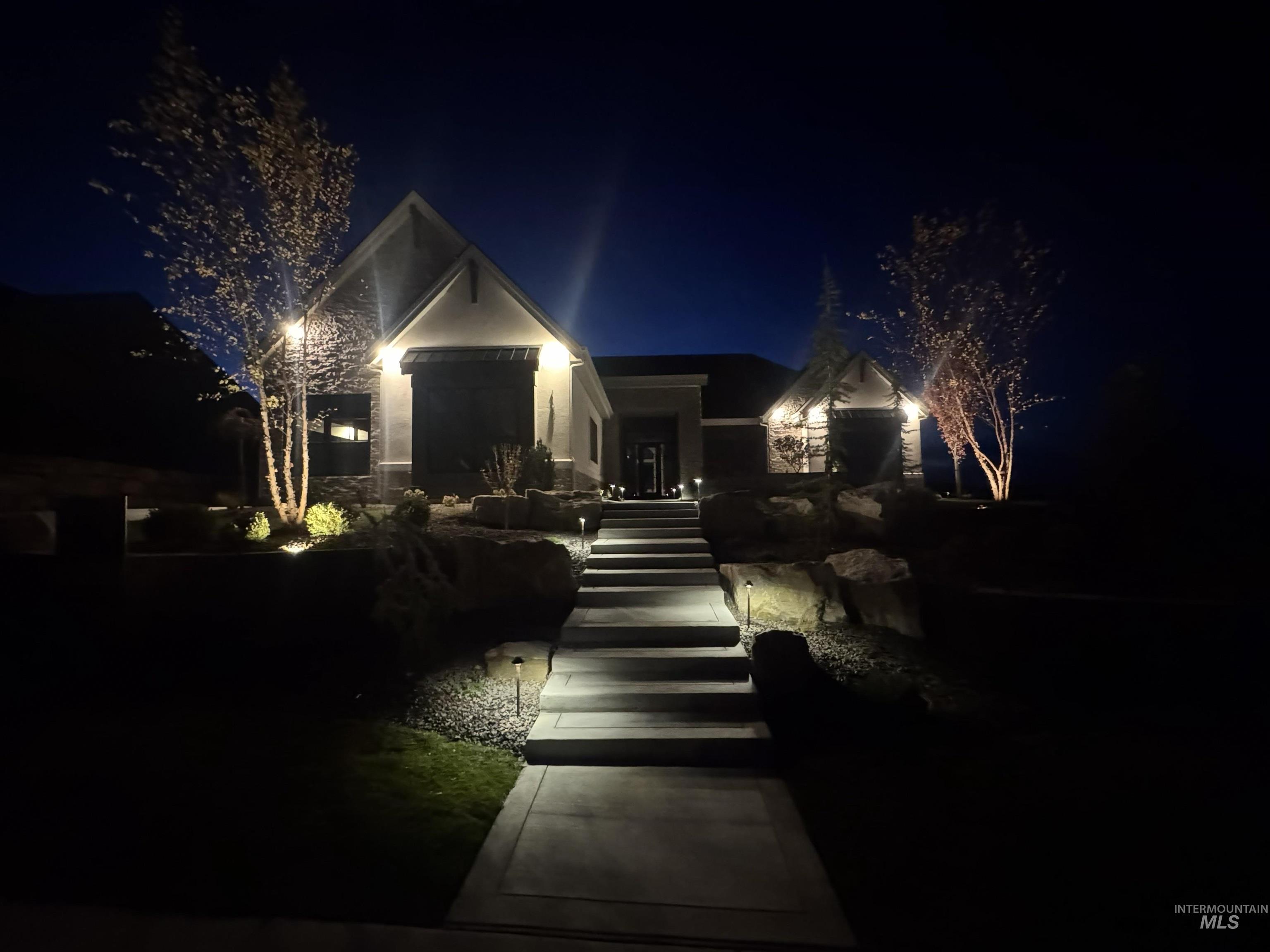 11385 N Elk Ridge Way, Boise, Idaho 83714, 3 Bedrooms, 3.5 Bathrooms, Residential For Sale, Price $1,695,000,MLS 98974496