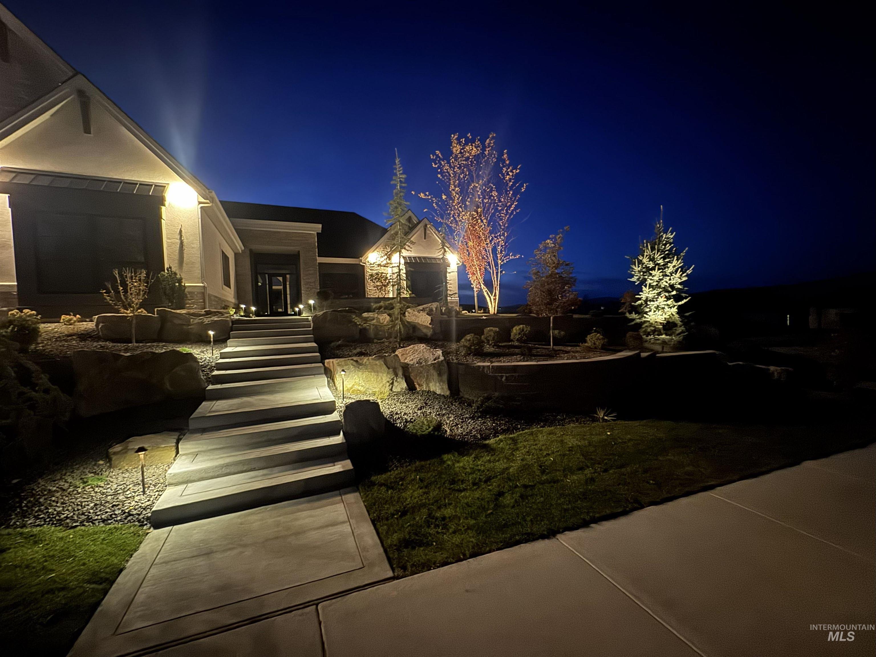 11385 N Elk Ridge Way, Boise, Idaho 83714, 3 Bedrooms, 3.5 Bathrooms, Residential For Sale, Price $1,695,000,MLS 98974496