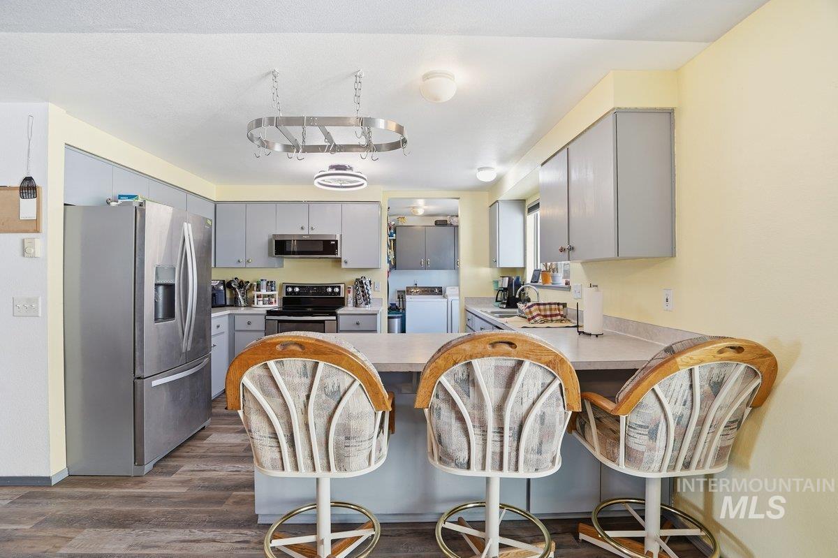 28803 Old Hwy 30, Caldwell, Idaho 83607, 4 Bedrooms, 2 Bathrooms, Residential For Sale, Price $575,000,MLS 98974500