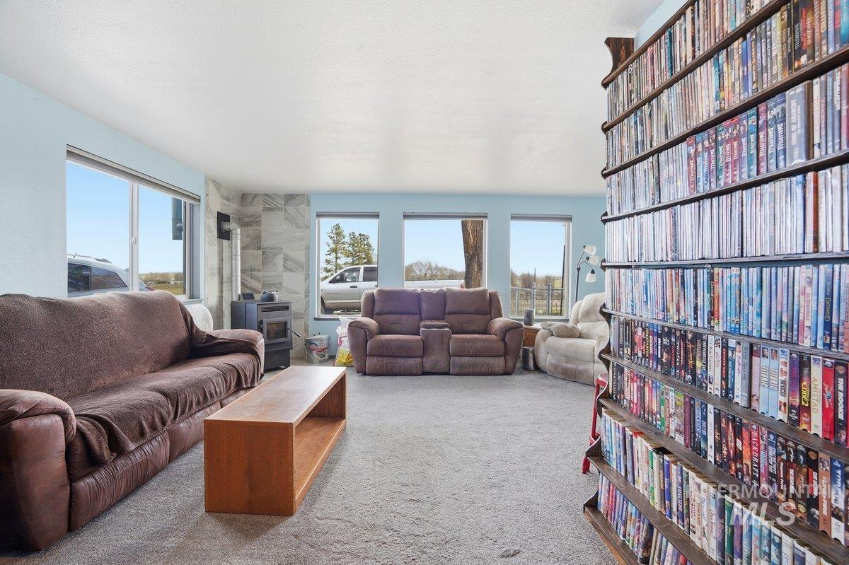 28803 Old Hwy 30, Caldwell, Idaho 83607, 4 Bedrooms, 2 Bathrooms, Residential For Sale, Price $575,000,MLS 98974500