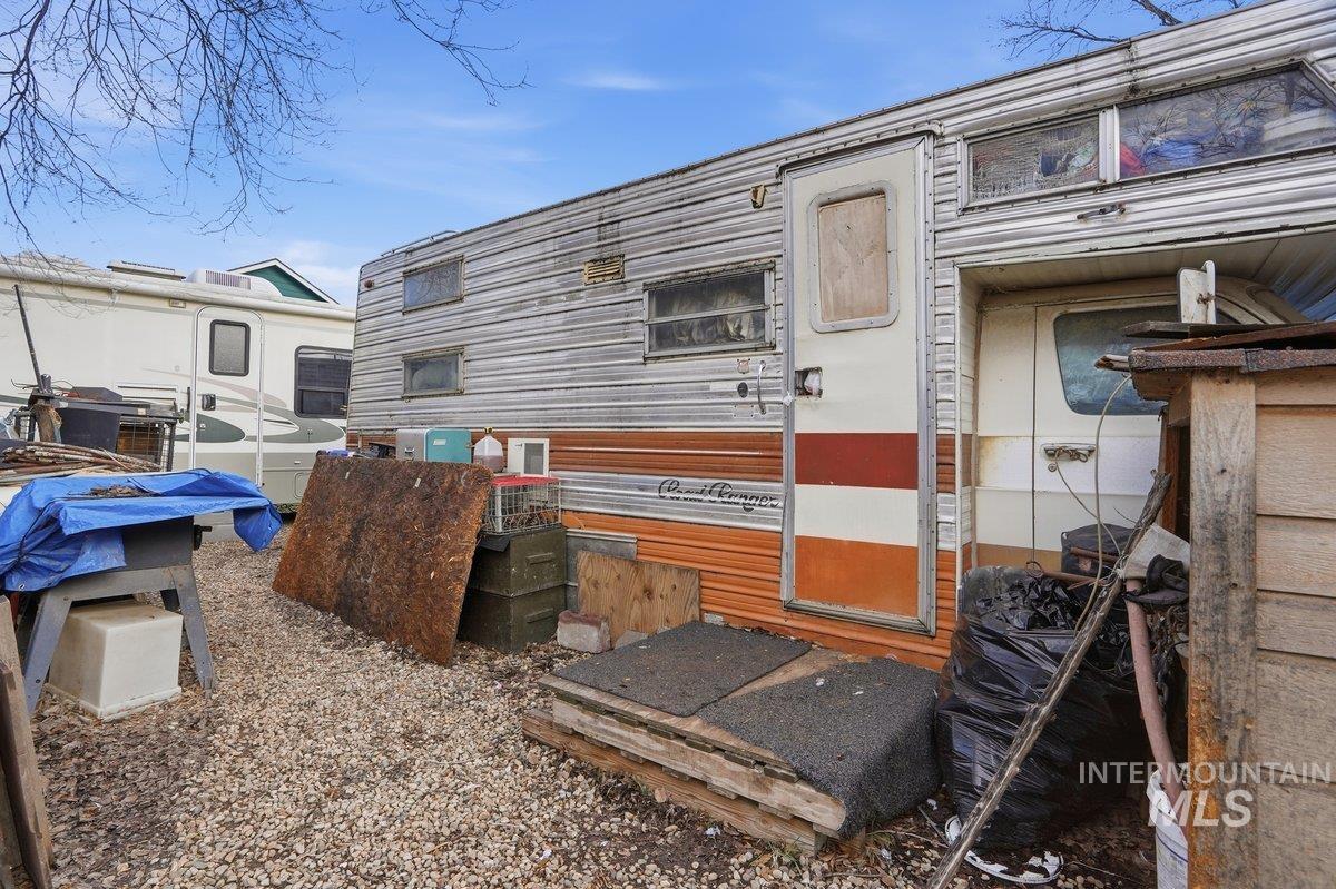 28803 Old Hwy 30, Caldwell, Idaho 83607, 4 Bedrooms, 2 Bathrooms, Residential For Sale, Price $575,000,MLS 98974500