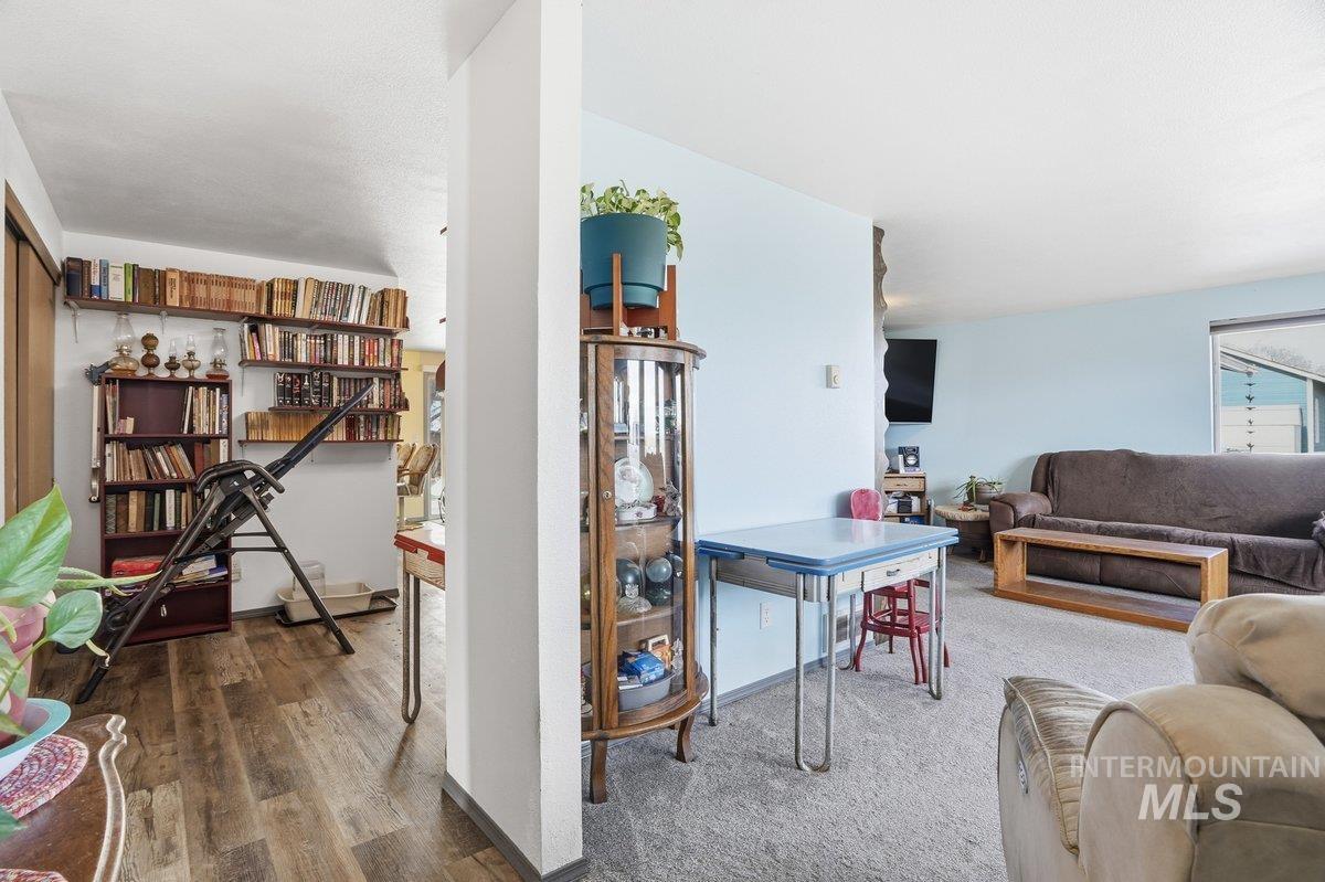 28803 Old Hwy 30, Caldwell, Idaho 83607, 4 Bedrooms, 2 Bathrooms, Residential For Sale, Price $575,000,MLS 98974500