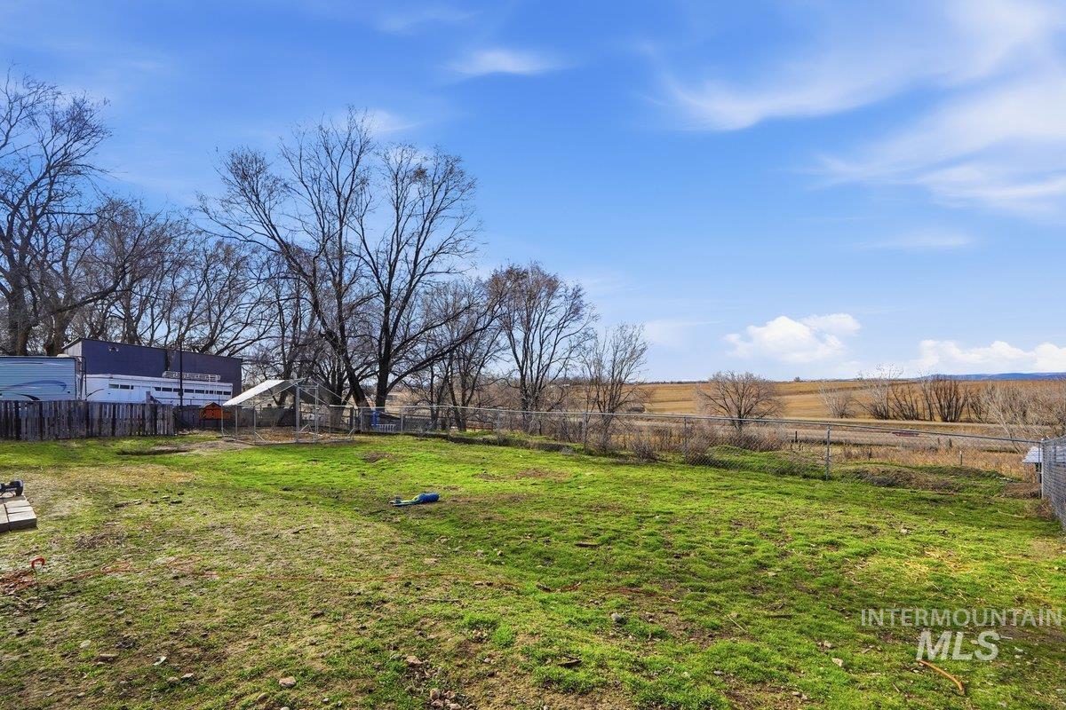 28811 Old Hwy 30, Caldwell, Idaho 83607, 3 Bedrooms, 2 Bathrooms, Residential For Sale, Price $575,000,MLS 98974501