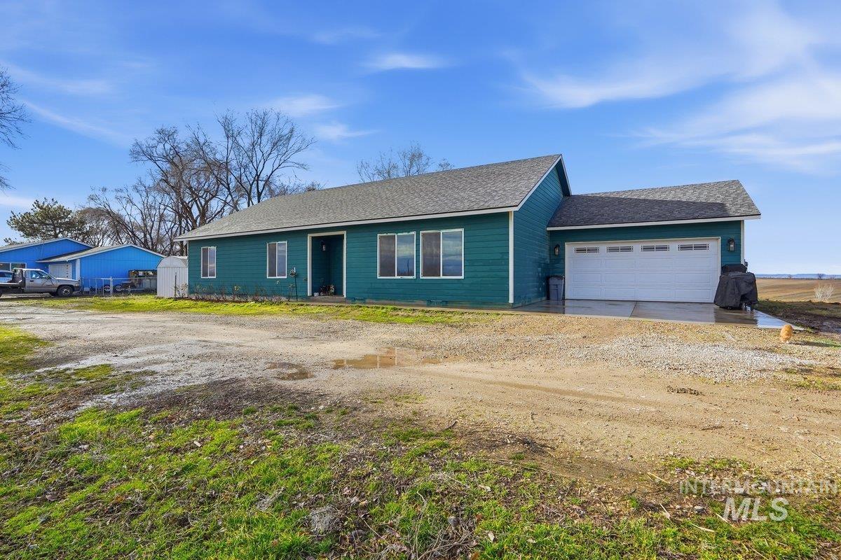 28811 Old Hwy 30, Caldwell, Idaho 83607, 3 Bedrooms, 2 Bathrooms, Residential For Sale, Price $575,000,MLS 98974501