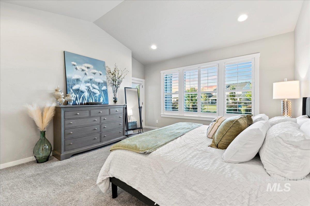 10238 Hazy Glen Dr, Nampa, Idaho 83687-7934, 3 Bedrooms, 2 Bathrooms, Residential For Sale, Price $500,000,MLS 98974503