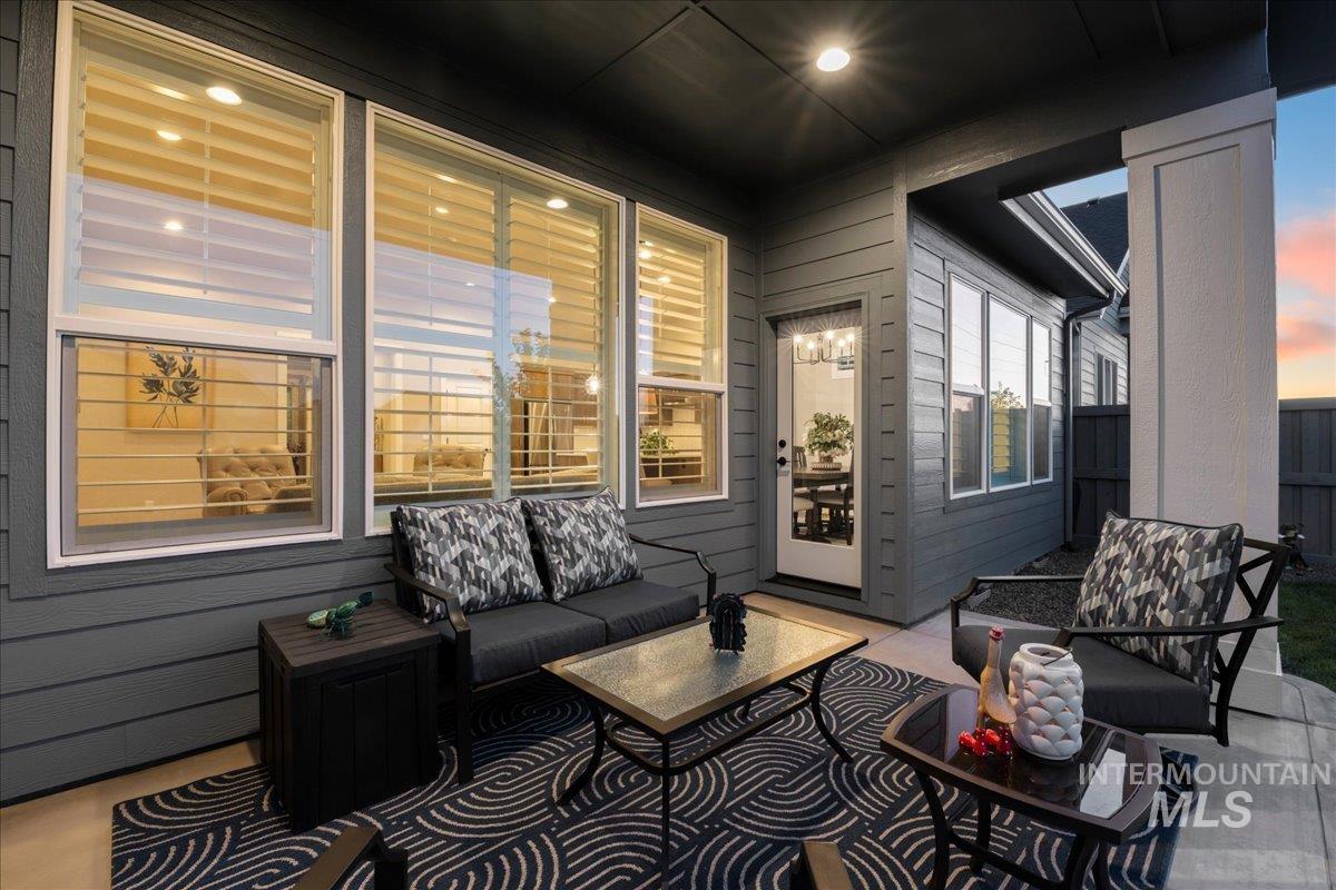 10238 Hazy Glen Dr, Nampa, Idaho 83687-7934, 3 Bedrooms, 2 Bathrooms, Residential For Sale, Price $500,000,MLS 98974503