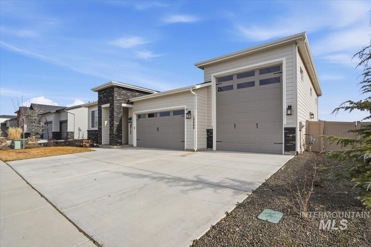 18466 N Geranium Way, Nampa, Idaho 83687, 3 Bedrooms, 2 Bathrooms, Residential For Sale, Price $519,900, 98974504