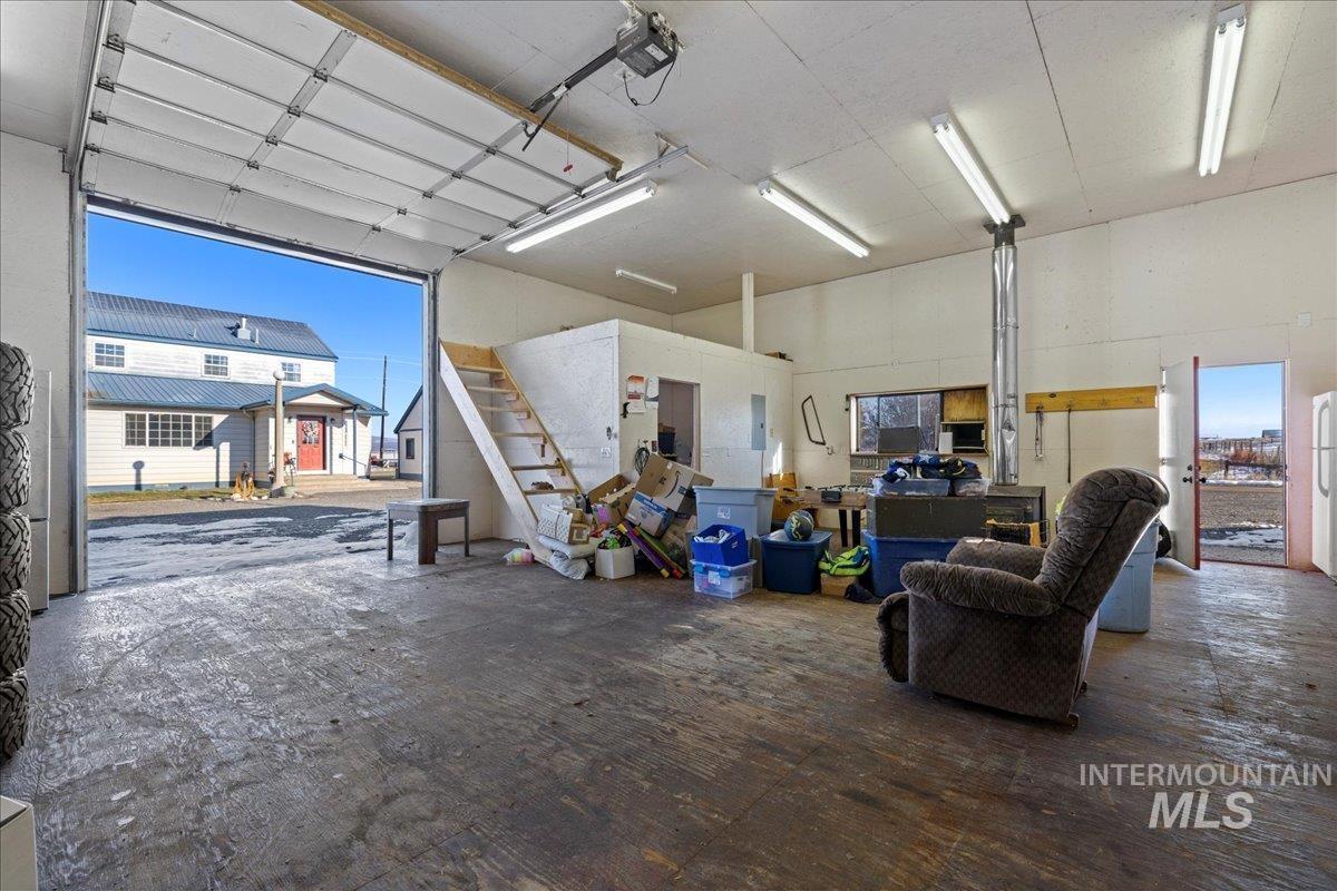 495 E Bridge St, Midvale, Idaho 83645, 4 Bedrooms, 2 Bathrooms, Residential For Sale, Price $430,000,MLS 98974506