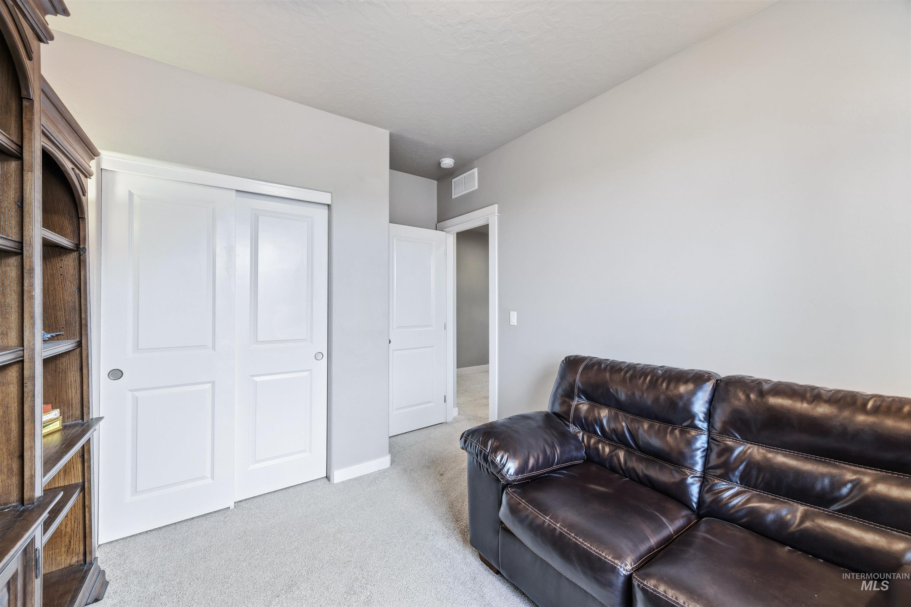 2588 E Mcintosh Ct, Emmett, Idaho 83617, 3 Bedrooms, 2 Bathrooms, Residential For Sale, Price $445,900,MLS 98974507