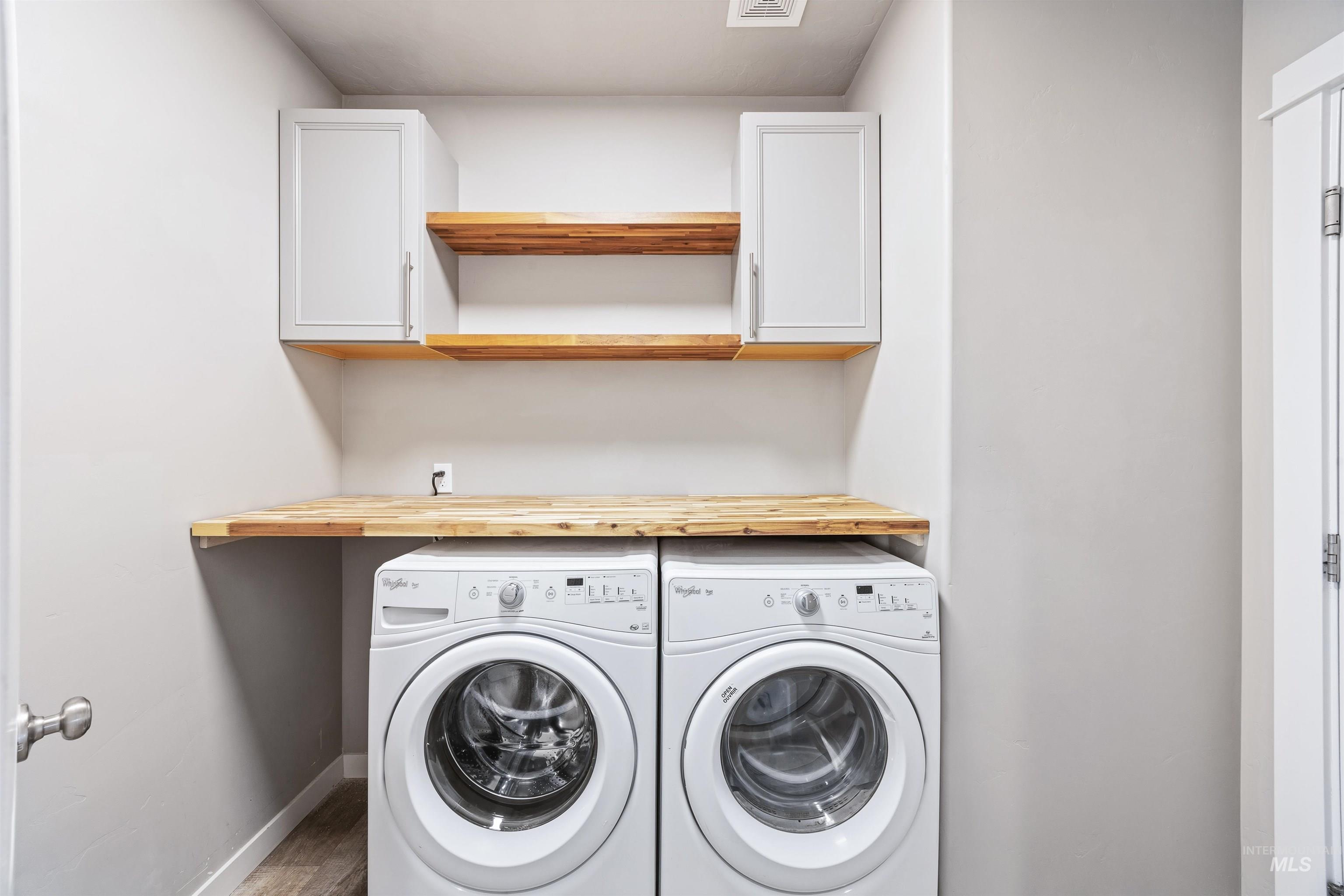 2588 E Mcintosh Ct, Emmett, Idaho 83617, 3 Bedrooms, 2 Bathrooms, Residential For Sale, Price $445,900,MLS 98974507