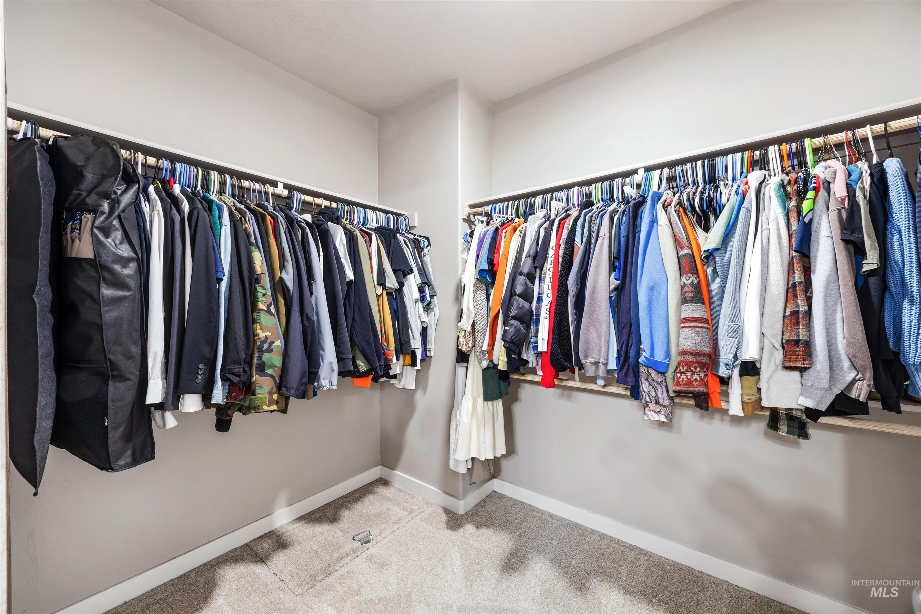 2588 E Mcintosh Ct, Emmett, Idaho 83617, 3 Bedrooms, 2 Bathrooms, Residential For Sale, Price $445,900,MLS 98974507