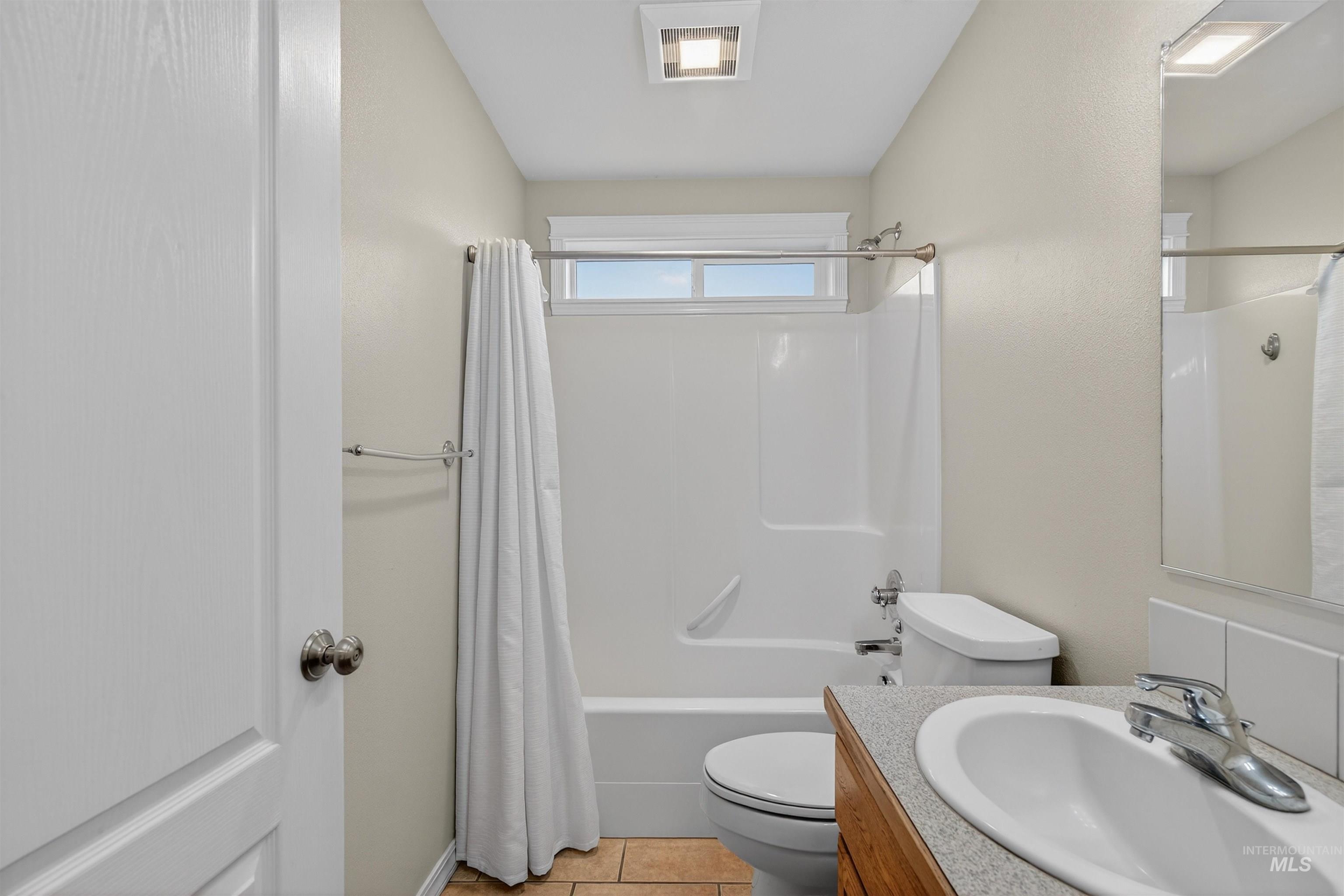 2924 27th Street, Clarkston, Washington 99403, 3 Bedrooms, 2 Bathrooms, Residential For Sale, Price $449,000,MLS 98974508