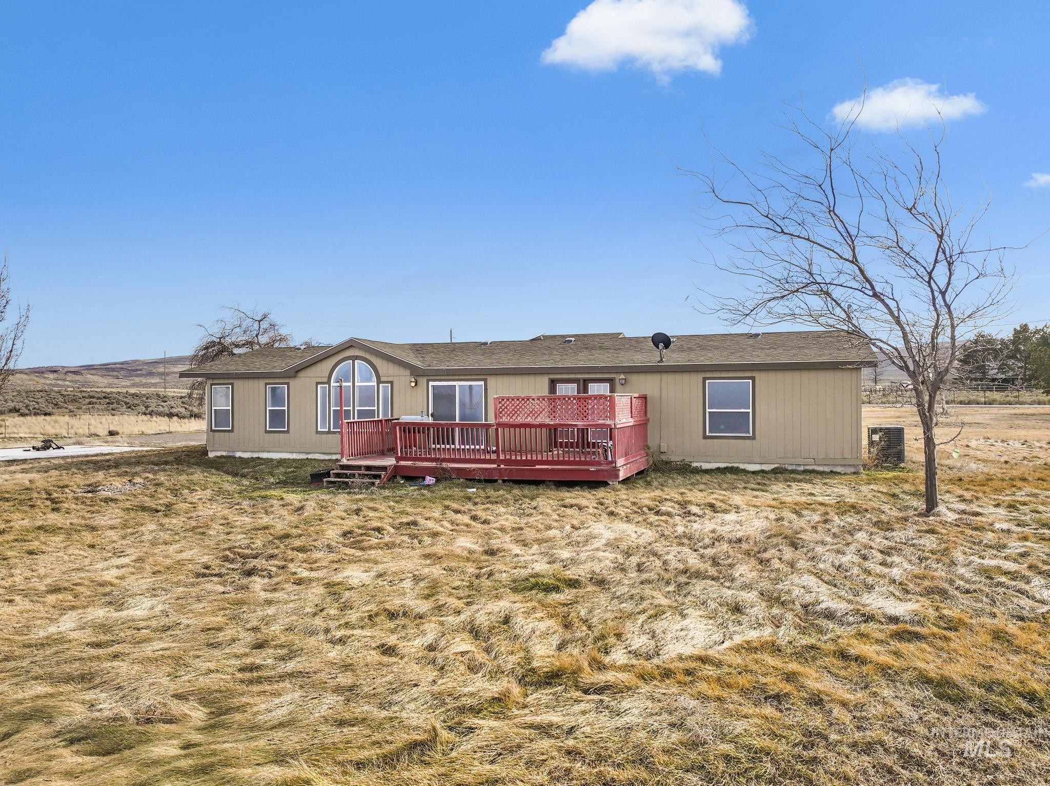 3480 E 2900 N, Kimberly, Idaho 83341, 3 Bedrooms, 2 Bathrooms, Residential For Sale, Price $479,900,MLS 98974509