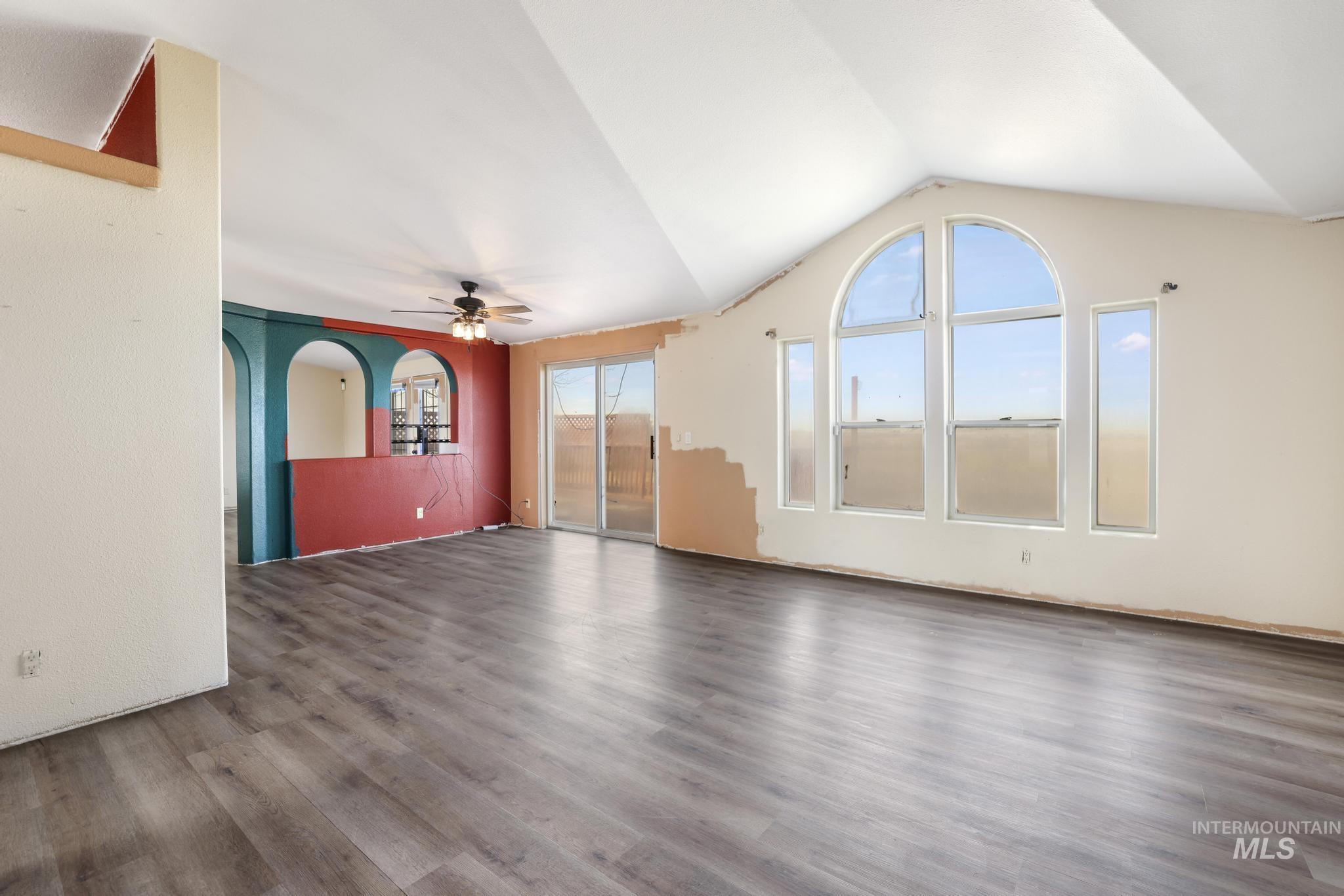 3480 E 2900 N, Kimberly, Idaho 83341, 3 Bedrooms, 2 Bathrooms, Residential For Sale, Price $479,900,MLS 98974509