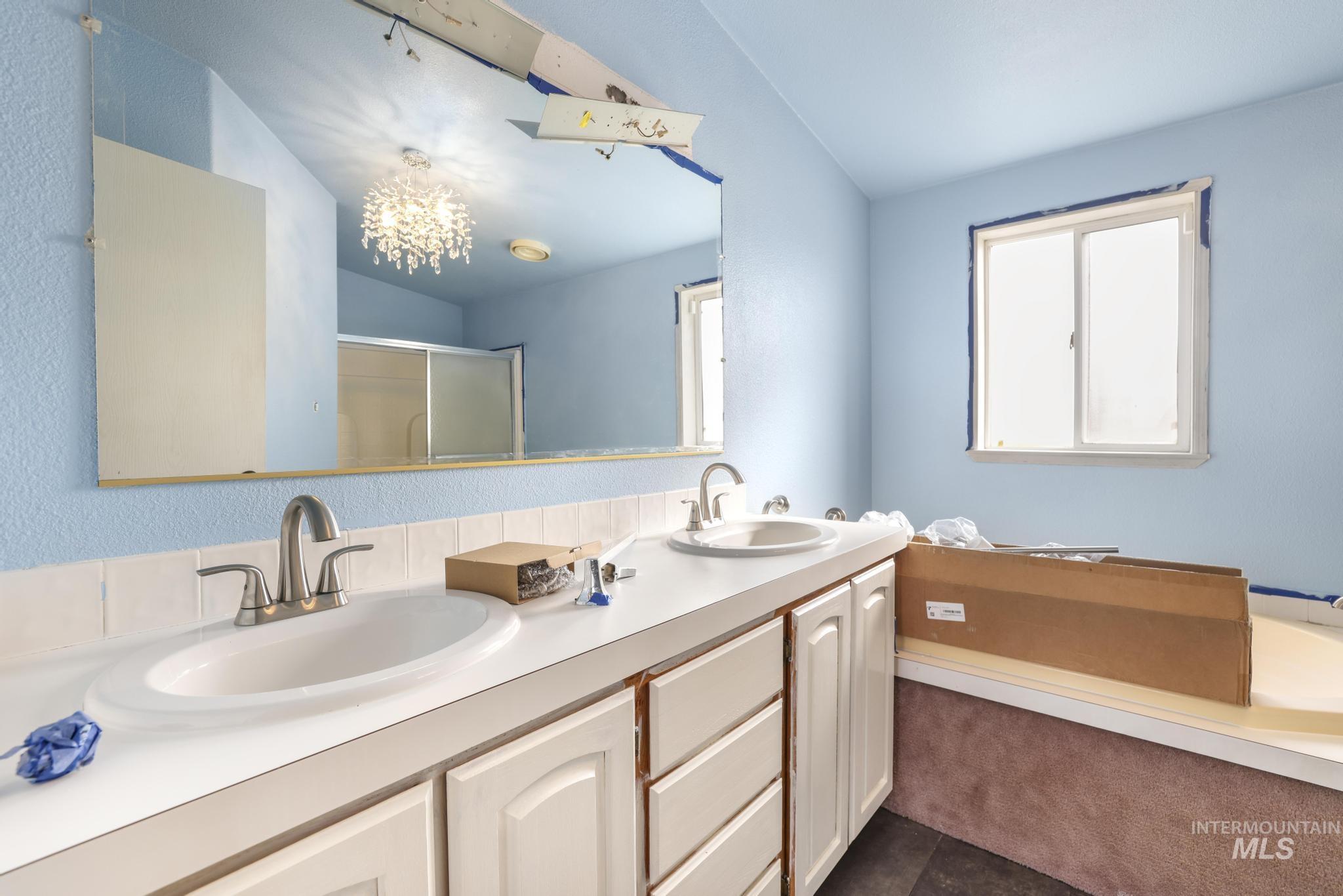 3480 E 2900 N, Kimberly, Idaho 83341, 3 Bedrooms, 2 Bathrooms, Residential For Sale, Price $479,900,MLS 98974509