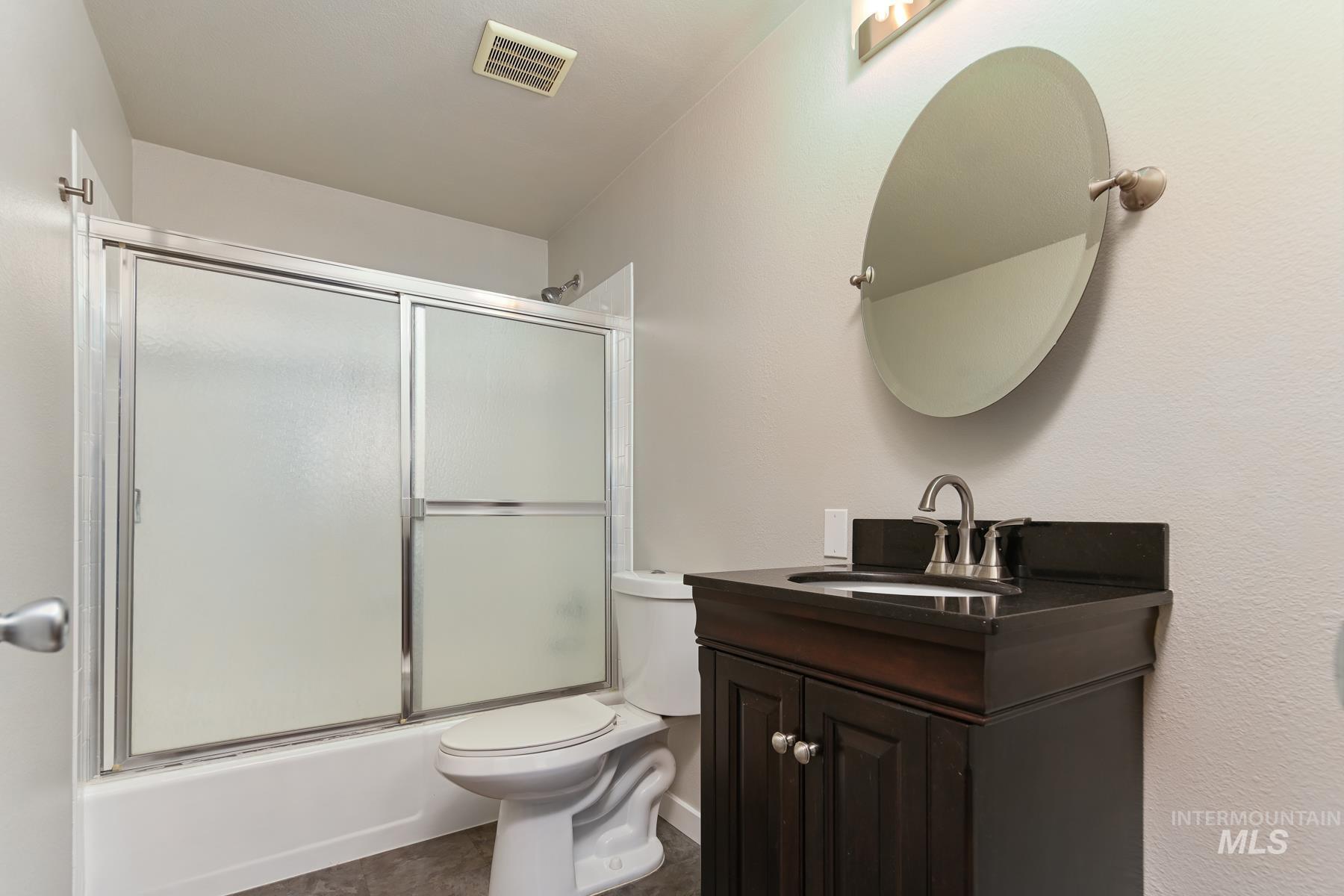 7208 W Casecade Drive, Boise, Idaho 83704, 4 Bedrooms, 3 Bathrooms, Residential For Sale, Price $449,990,MLS 98974510