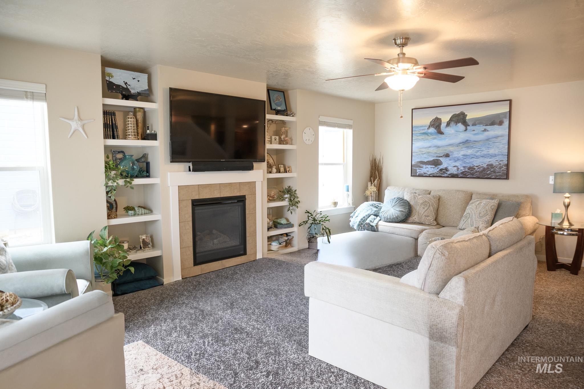 1997 N Rosedust Dr, Kuna, Idaho 83634, 5 Bedrooms, 2.5 Bathrooms, Residential For Sale, Price $518,990,MLS 98974513