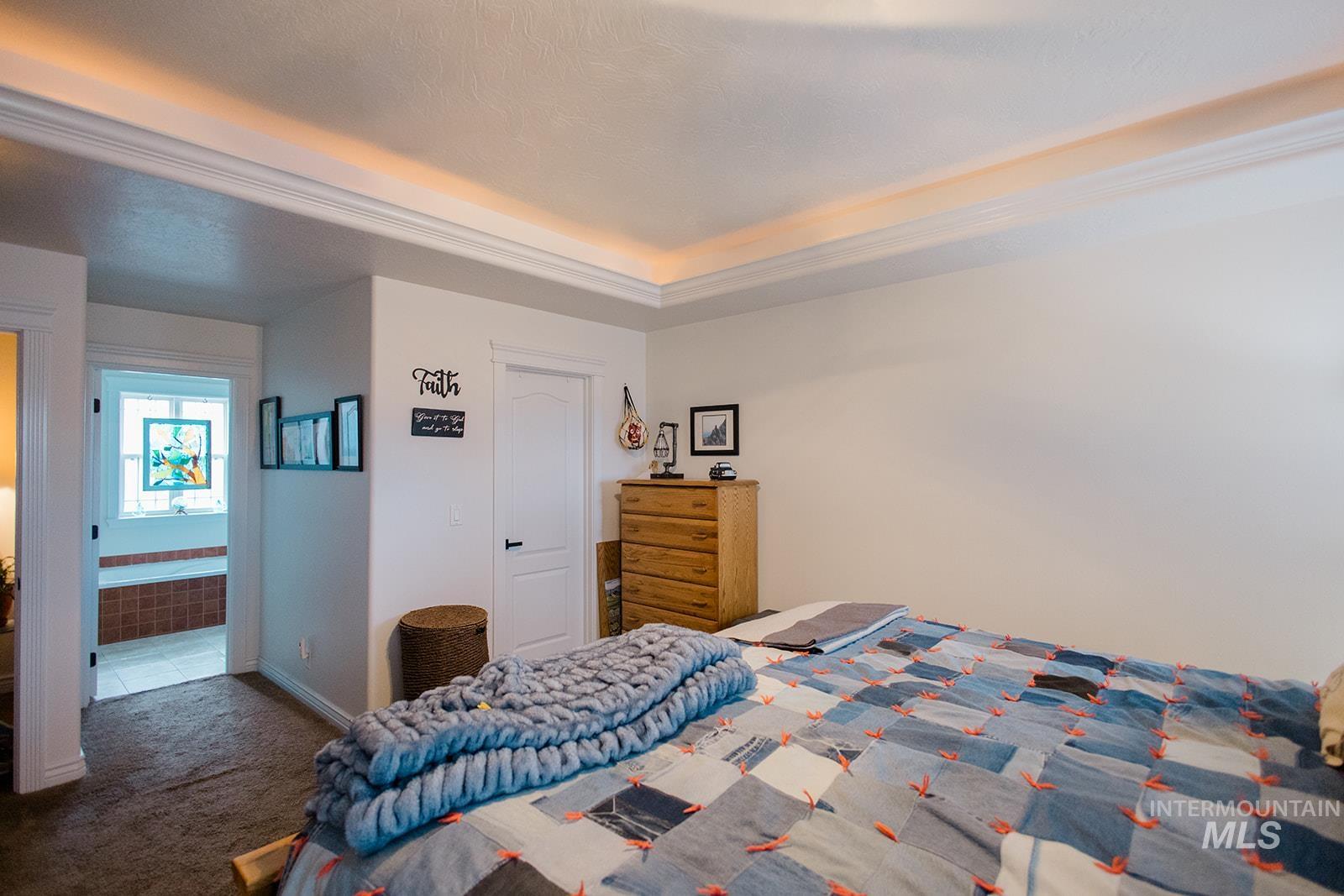 1790 NE Cinder Loop, Mountain Home, Idaho 83647, 3 Bedrooms, 2 Bathrooms, Residential For Sale, Price $435,000,MLS 98974515