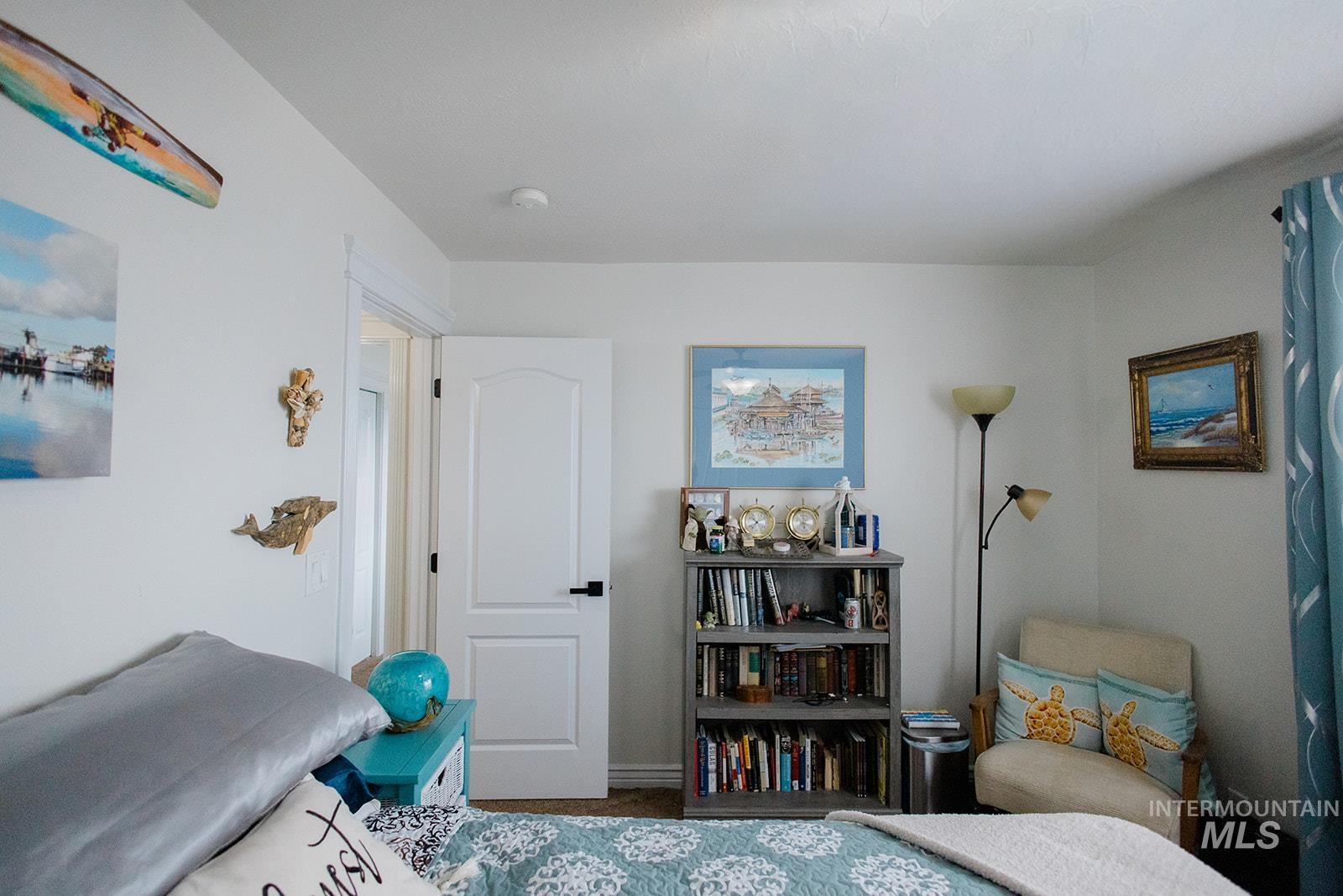 1790 NE Cinder Loop, Mountain Home, Idaho 83647, 3 Bedrooms, 2 Bathrooms, Residential For Sale, Price $435,000,MLS 98974515