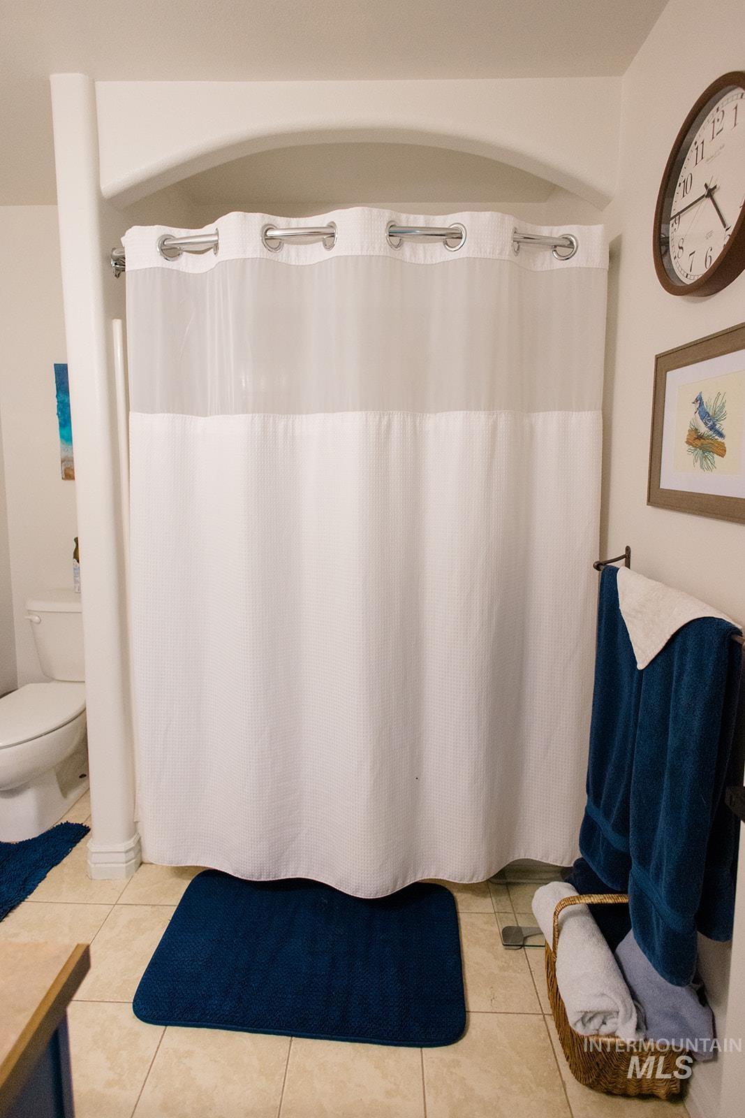 1790 NE Cinder Loop, Mountain Home, Idaho 83647, 3 Bedrooms, 2 Bathrooms, Residential For Sale, Price $435,000,MLS 98974515