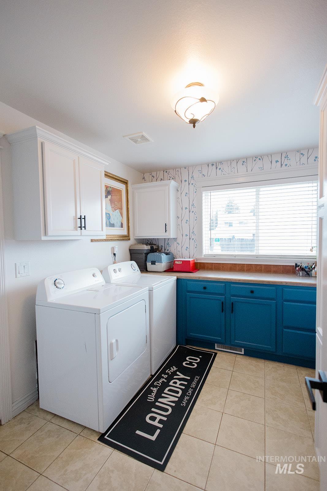 1790 NE Cinder Loop, Mountain Home, Idaho 83647, 3 Bedrooms, 2 Bathrooms, Residential For Sale, Price $435,000,MLS 98974515