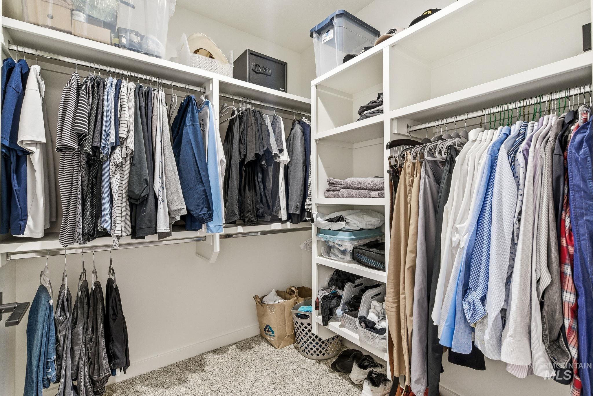 3928 E. Haystack St, Boise, Idaho 83713, 2 Bedrooms, 2 Bathrooms, Residential For Sale, Price $455,000,MLS 98974516