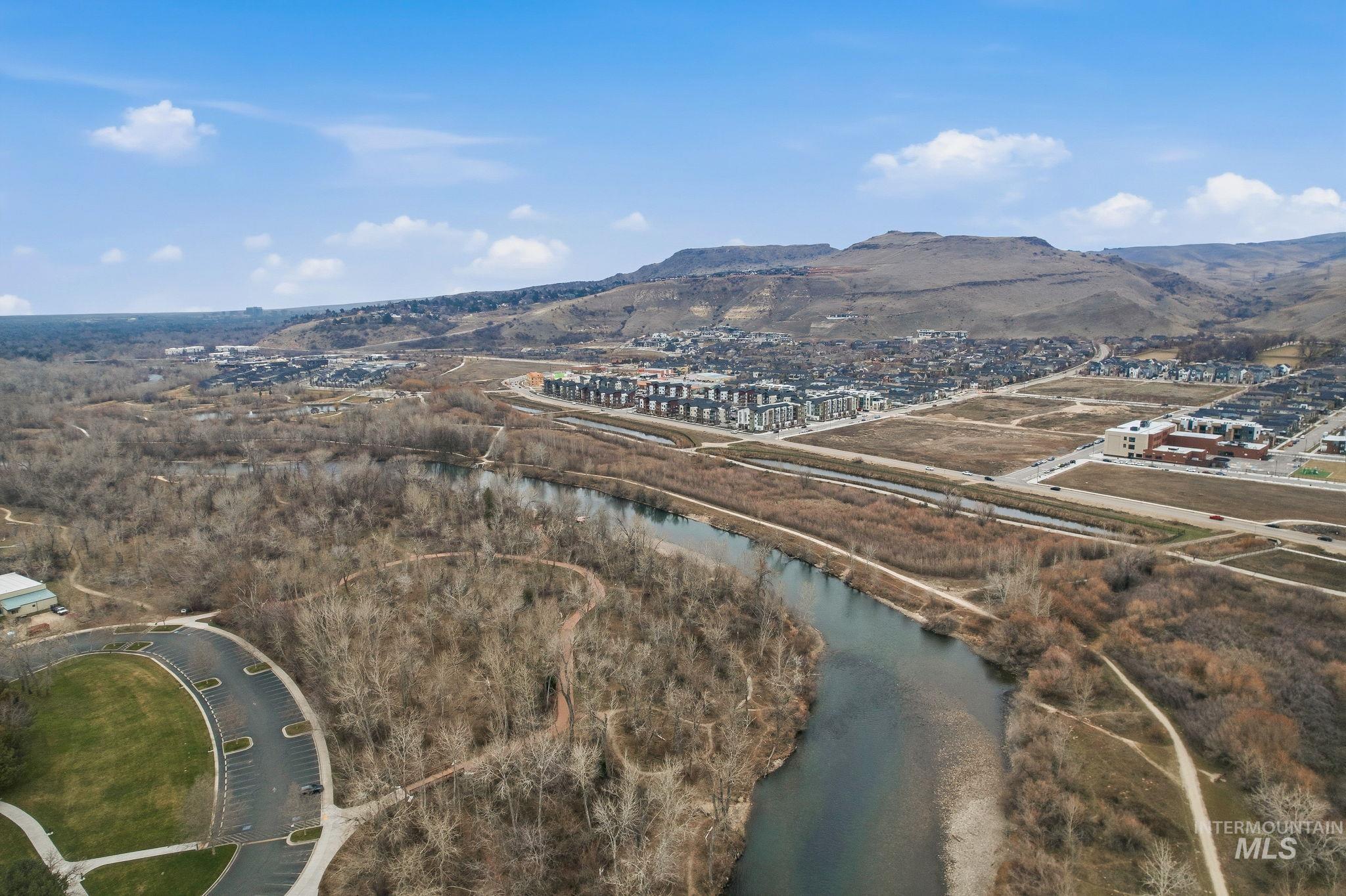 3928 E. Haystack St, Boise, Idaho 83713, 2 Bedrooms, 2 Bathrooms, Residential For Sale, Price $455,000,MLS 98974516