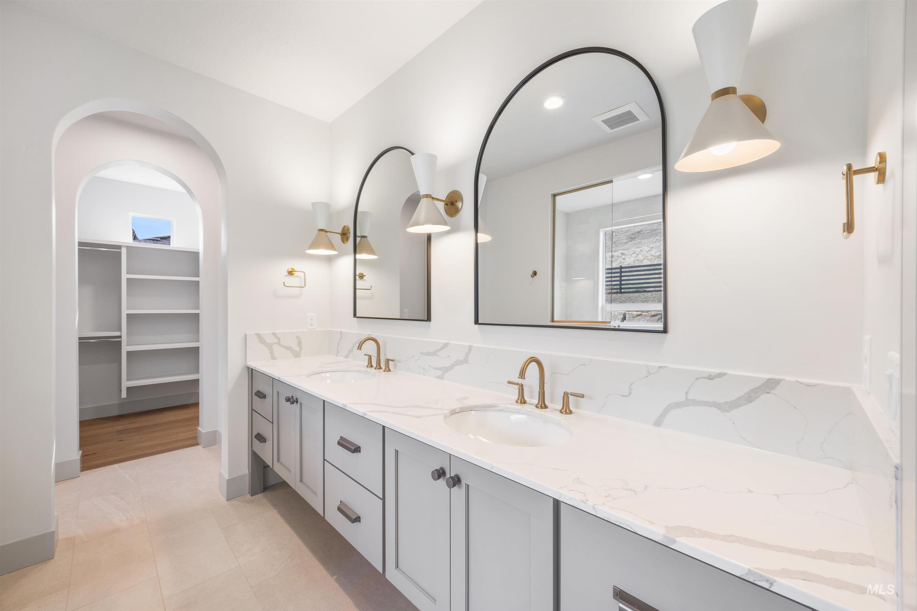 7260 N Firhill Pl, Eagle, Idaho 83616, 4 Bedrooms, 3.5 Bathrooms, Residential For Sale, Price $1,294,900, 98974518