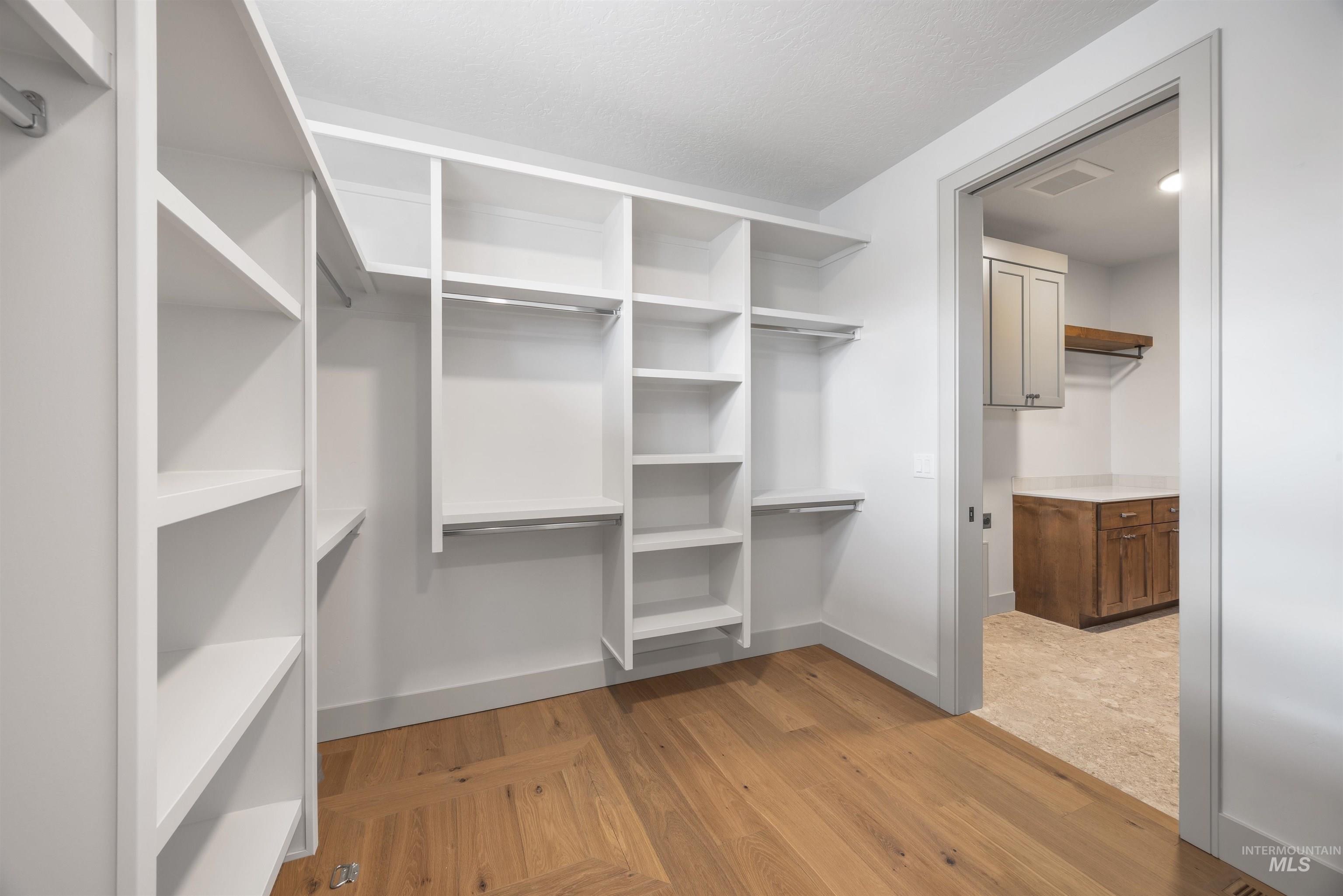 7260 N Firhill Pl, Eagle, Idaho 83616, 4 Bedrooms, 3.5 Bathrooms, Residential For Sale, Price $1,294,900, 98974518