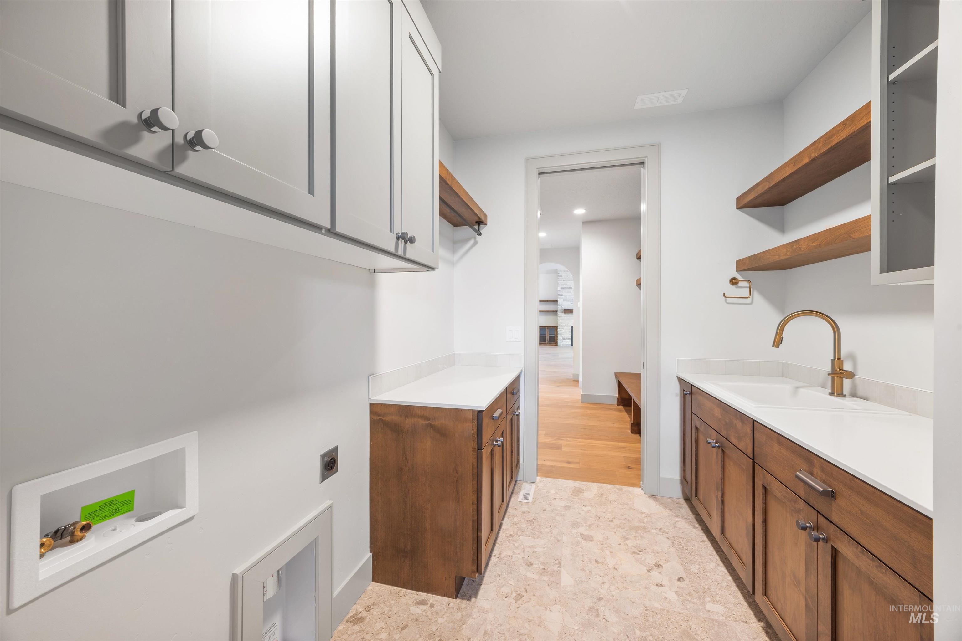 7260 N Firhill Pl, Eagle, Idaho 83616, 4 Bedrooms, 3.5 Bathrooms, Residential For Sale, Price $1,294,900, 98974518