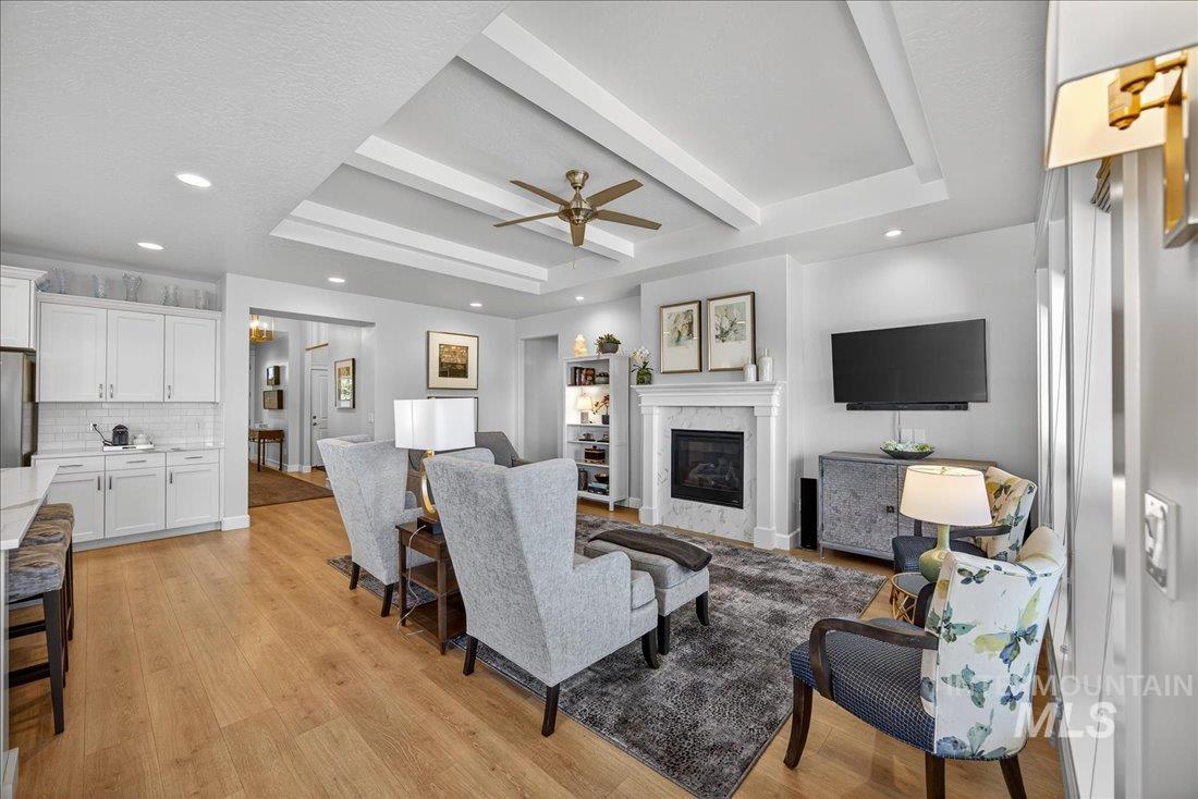 5525 S Acheron Way, Meridian, Idaho 83642, 3 Bedrooms, 2 Bathrooms, Residential For Sale, Price $575,000,MLS 98974519