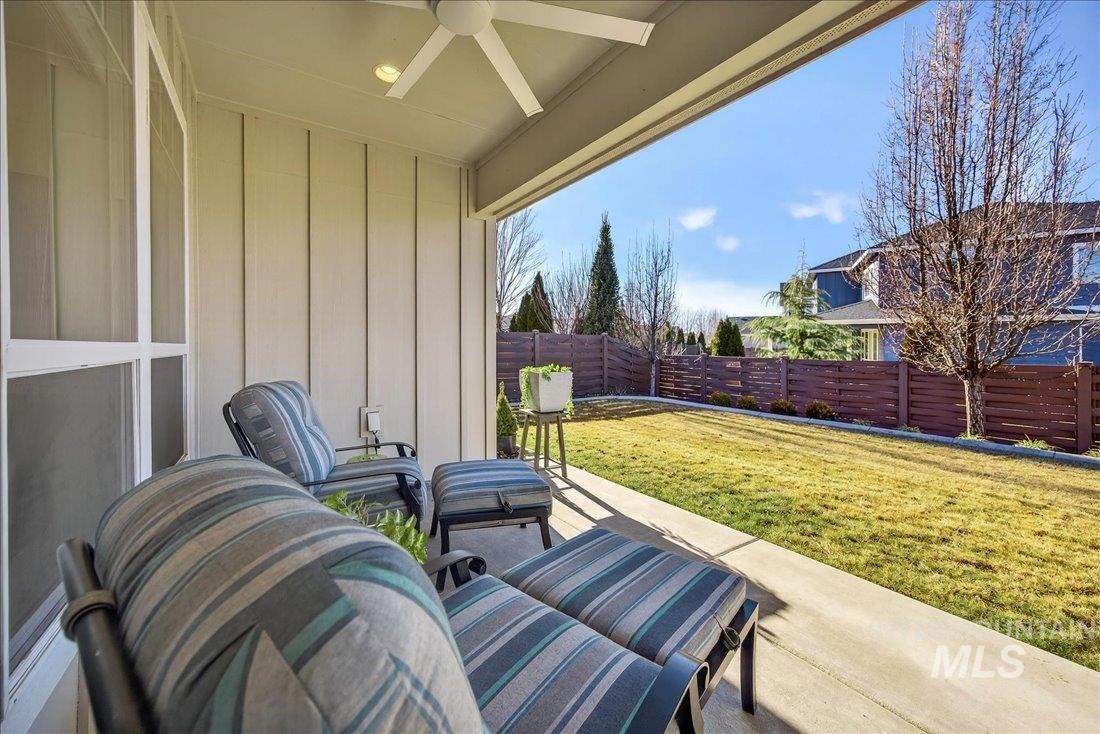 5525 S Acheron Way, Meridian, Idaho 83642, 3 Bedrooms, 2 Bathrooms, Residential For Sale, Price $575,000,MLS 98974519