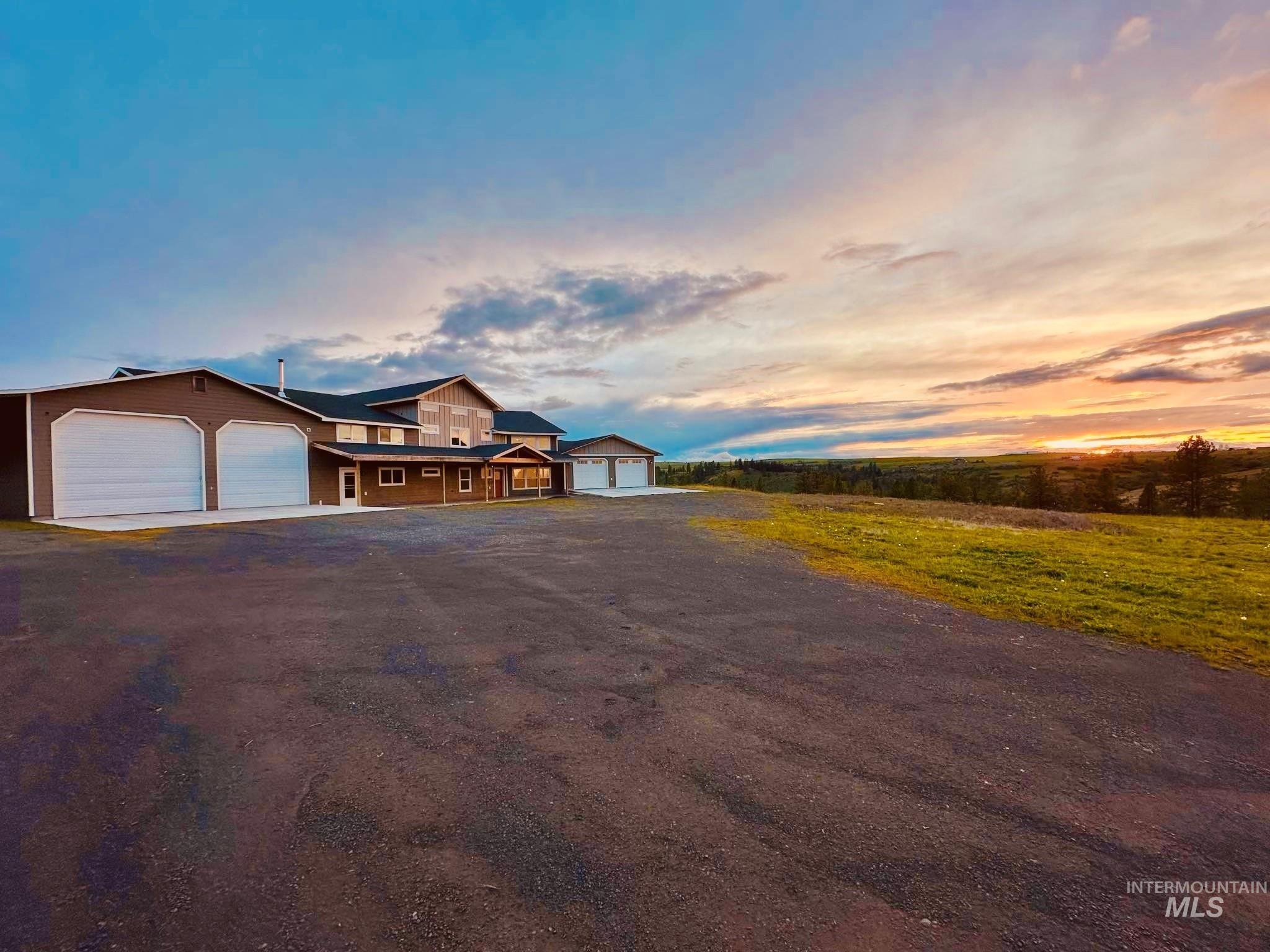 188 Golden Acres Drive, Grangeville, Idaho 83530, 4 Bedrooms, 4 Bathrooms, Residential For Sale, Price $999,999, 98974521
