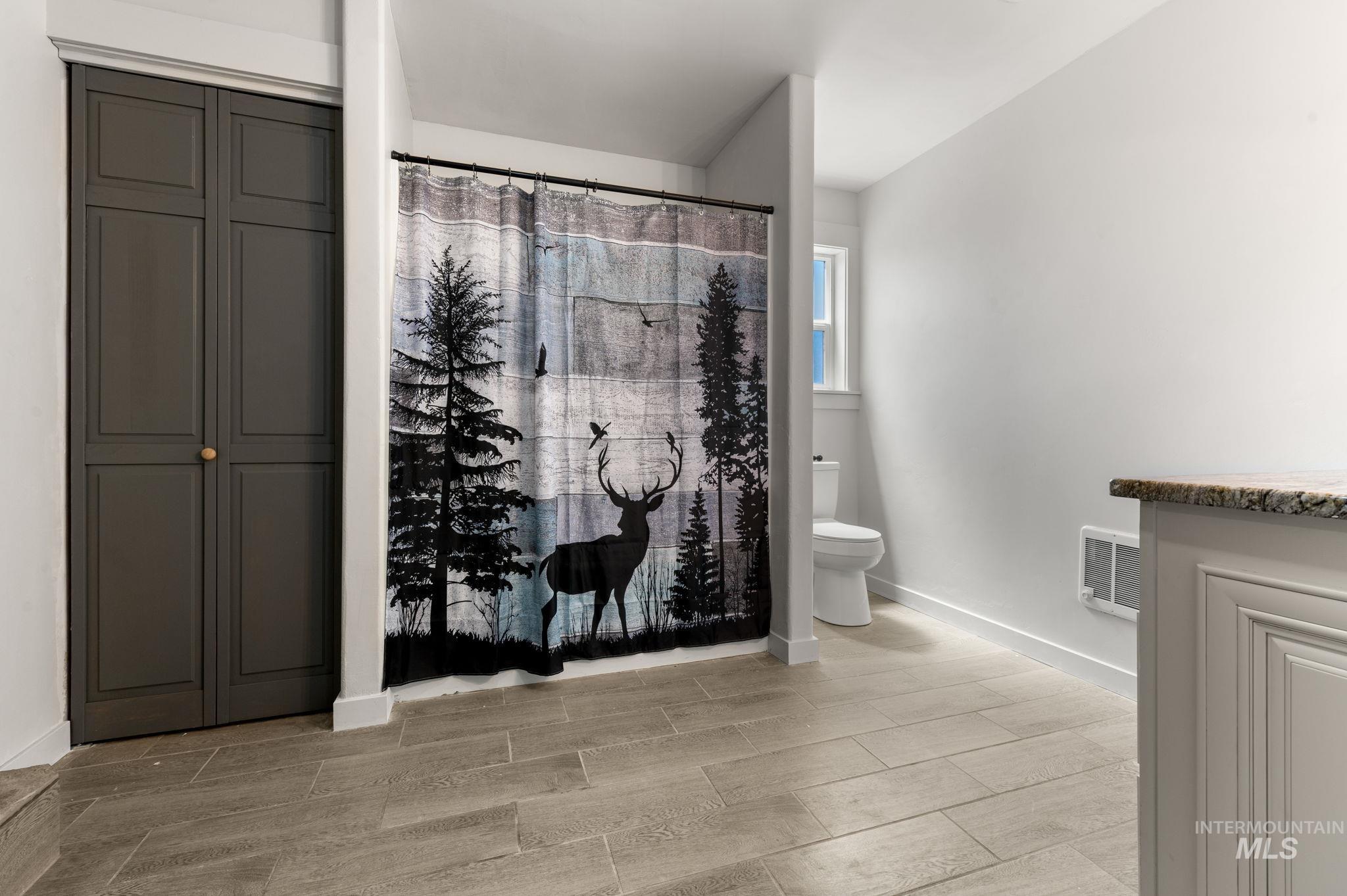 188 Golden Acres Drive, Grangeville, Idaho 83530, 4 Bedrooms, 4 Bathrooms, Residential For Sale, Price $999,999, 98974521