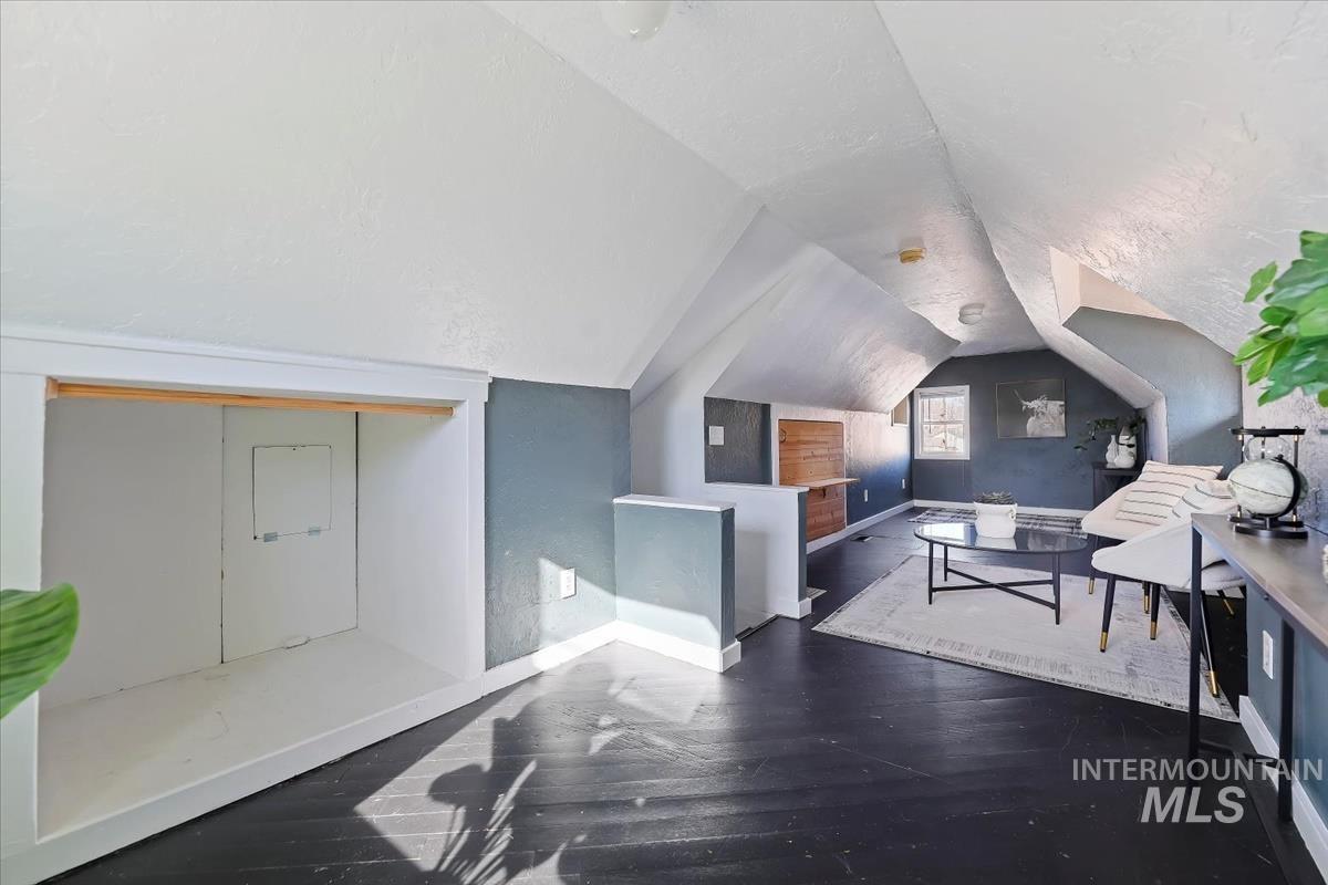 3111 Palouse St, Boise, Idaho 83705, 3 Bedrooms, 1 Bathroom, Residential For Sale, Price $399,900,MLS 98974522