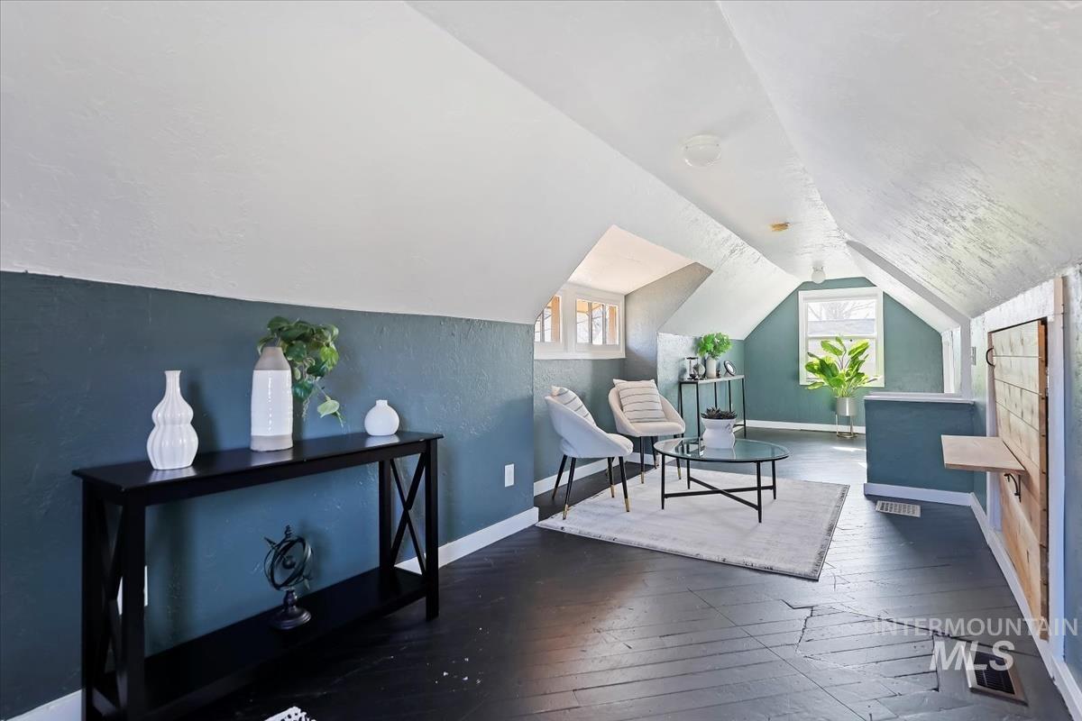 3111 Palouse St, Boise, Idaho 83705, 3 Bedrooms, 1 Bathroom, Residential For Sale, Price $399,900,MLS 98974522