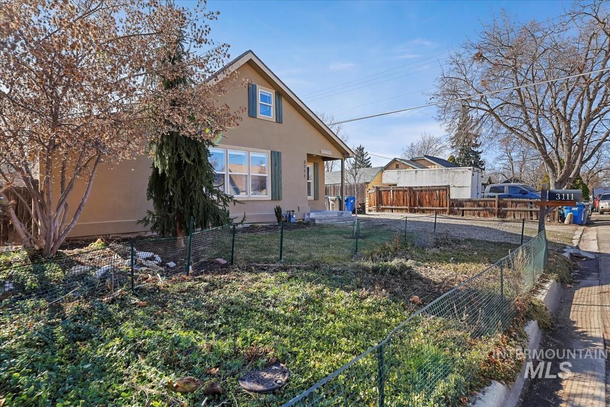 3111 Palouse St, Boise, Idaho 83705, 3 Bedrooms, 1 Bathroom, Residential For Sale, Price $399,900,MLS 98974522