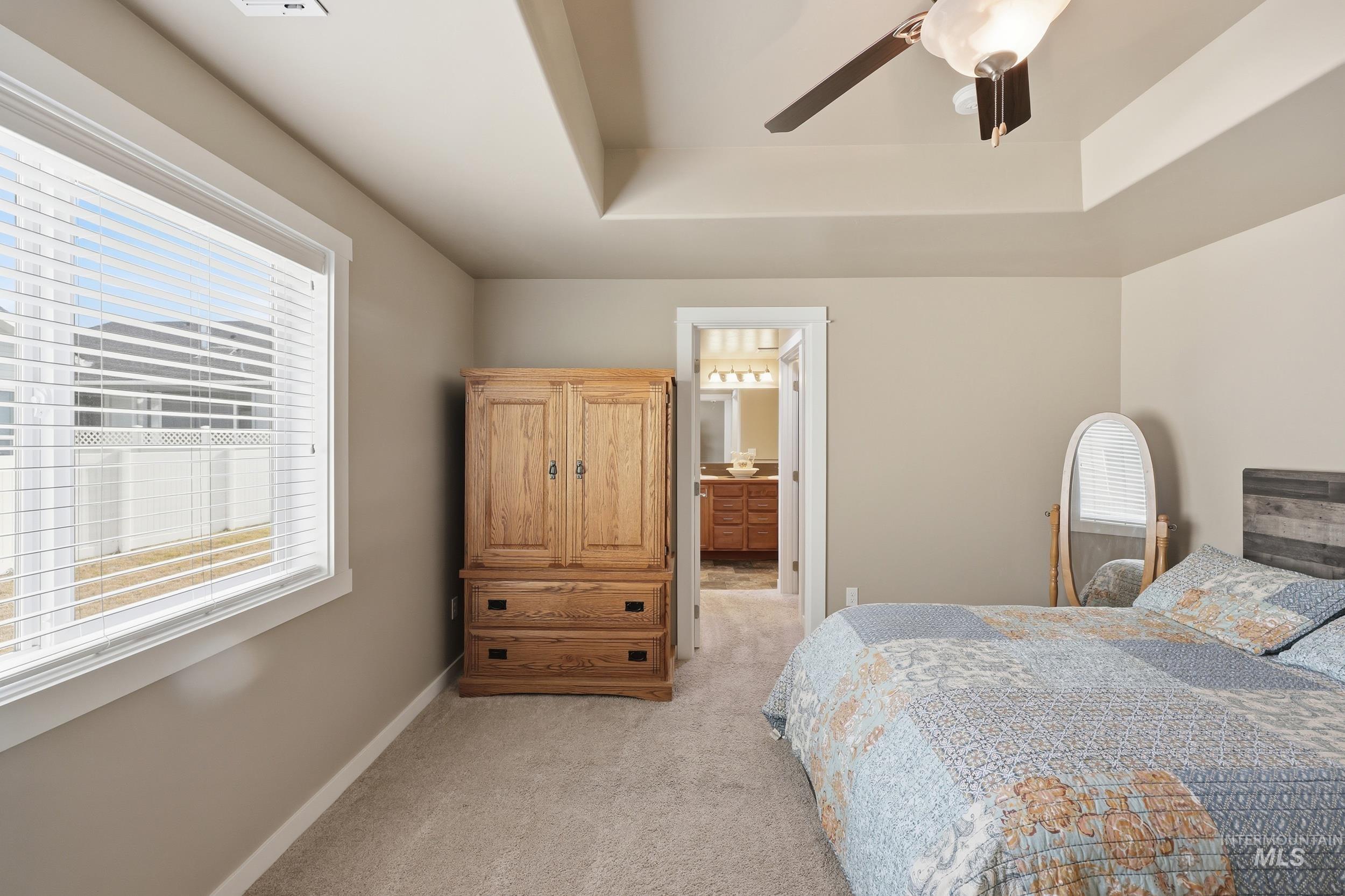 419 W Thornwood St, Nampa, Idaho 83686, 3 Bedrooms, 2 Bathrooms, Residential For Sale, Price $414,000,MLS 98974523