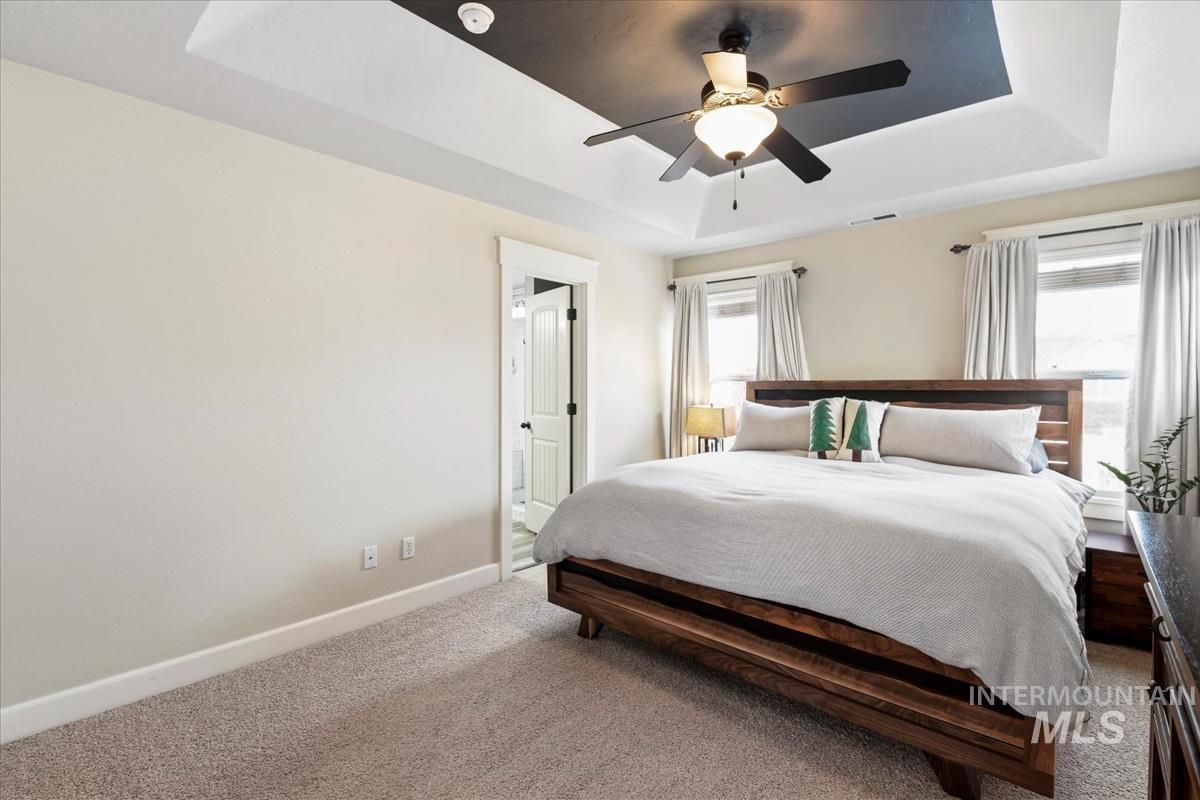 3637 N Park Crossing, Meridian, Idaho 83646, 4 Bedrooms, 2.5 Bathrooms, Residential For Sale, Price $549,900,MLS 98974525