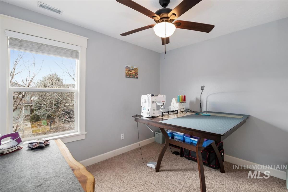 3637 N Park Crossing, Meridian, Idaho 83646, 4 Bedrooms, 2.5 Bathrooms, Residential For Sale, Price $549,900,MLS 98974525