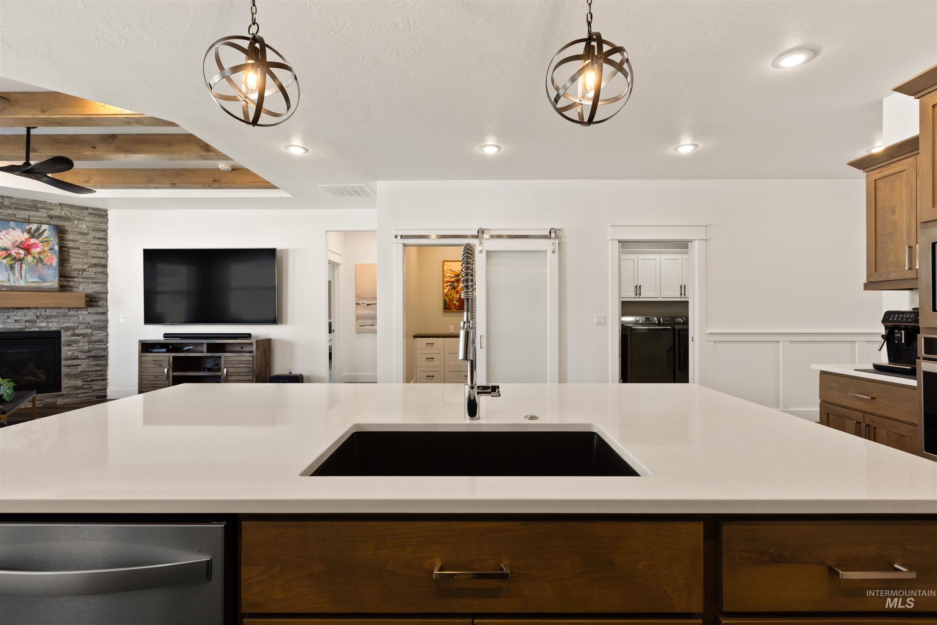 4551 S Lava Springs Loop, Nampa, Idaho 83686, 3 Bedrooms, 2 Bathrooms, Residential For Sale, Price $615,000,MLS 98974526