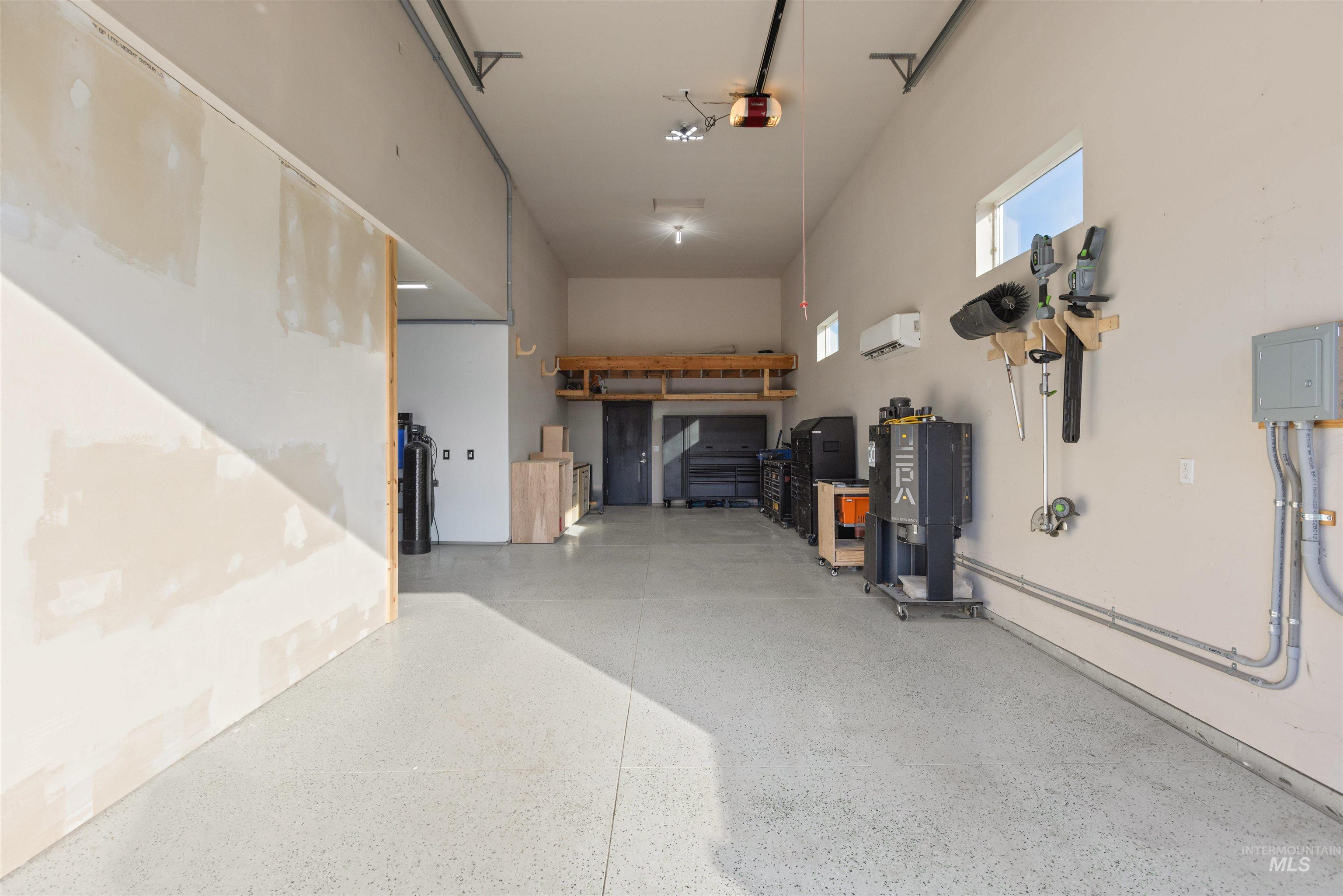 4551 S Lava Springs Loop, Nampa, Idaho 83686, 3 Bedrooms, 2 Bathrooms, Residential For Sale, Price $615,000,MLS 98974526