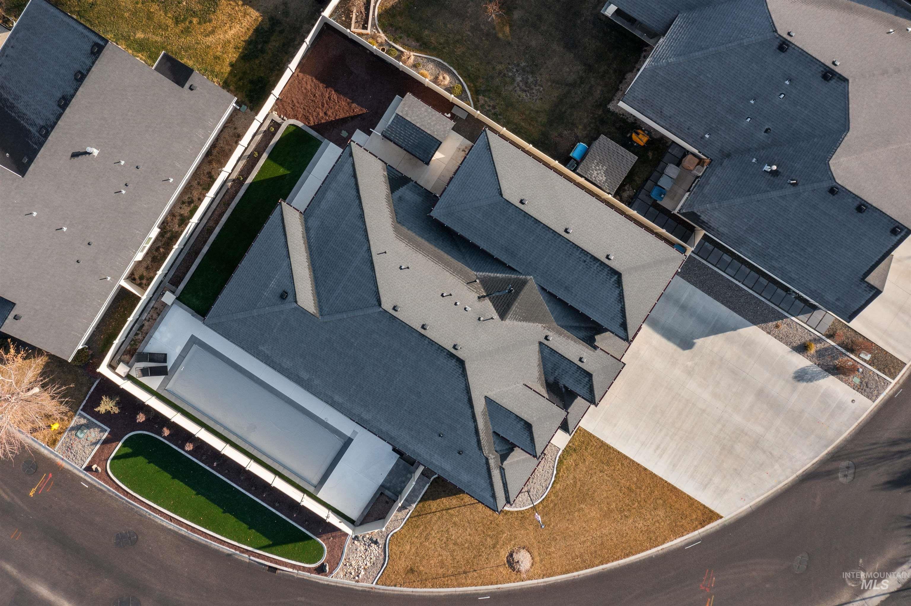 4551 S Lava Springs Loop, Nampa, Idaho 83686, 3 Bedrooms, 2 Bathrooms, Residential For Sale, Price $615,000,MLS 98974526