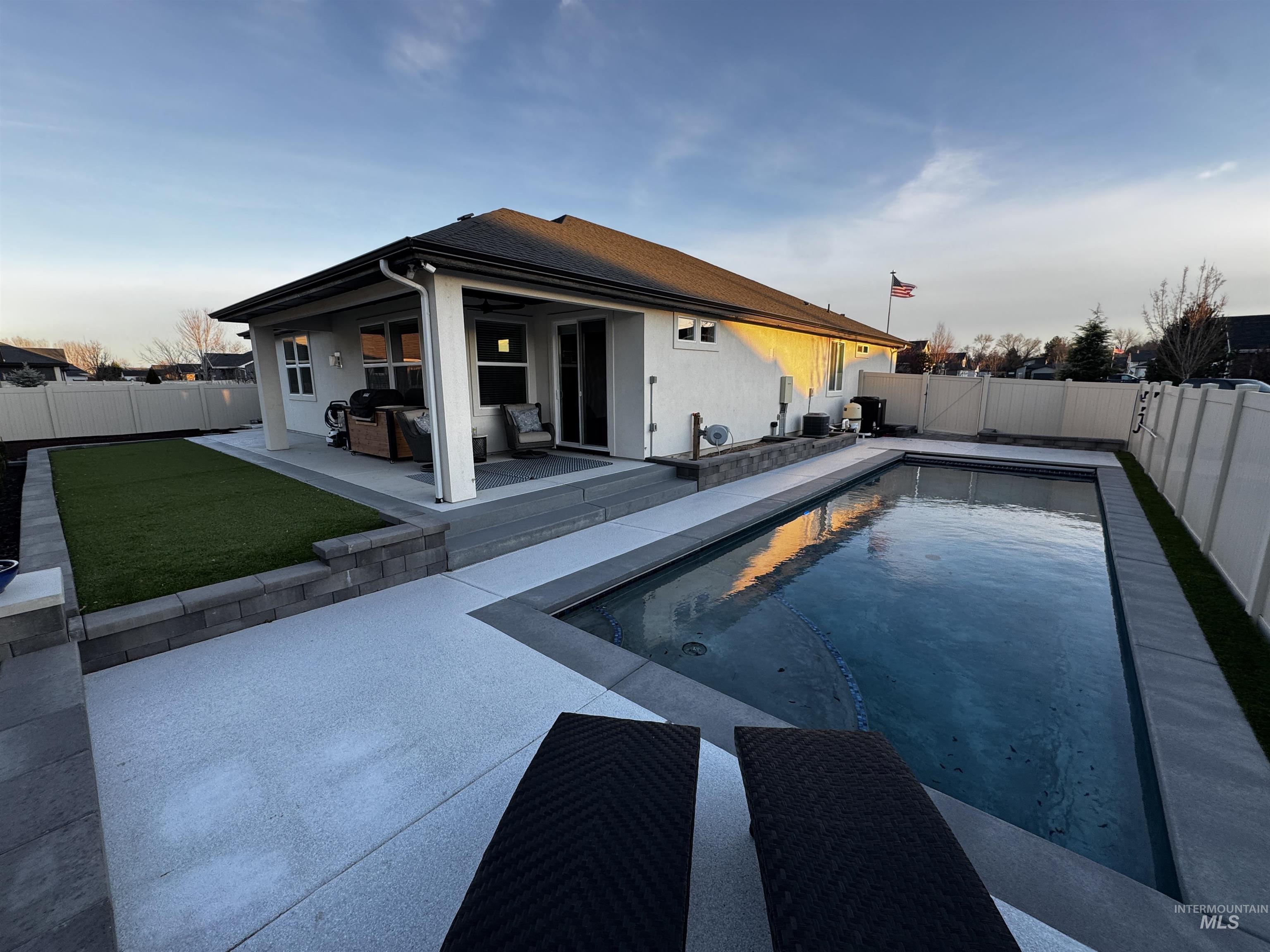 4551 S Lava Springs Loop, Nampa, Idaho 83686, 3 Bedrooms, 2 Bathrooms, Residential For Sale, Price $615,000,MLS 98974526