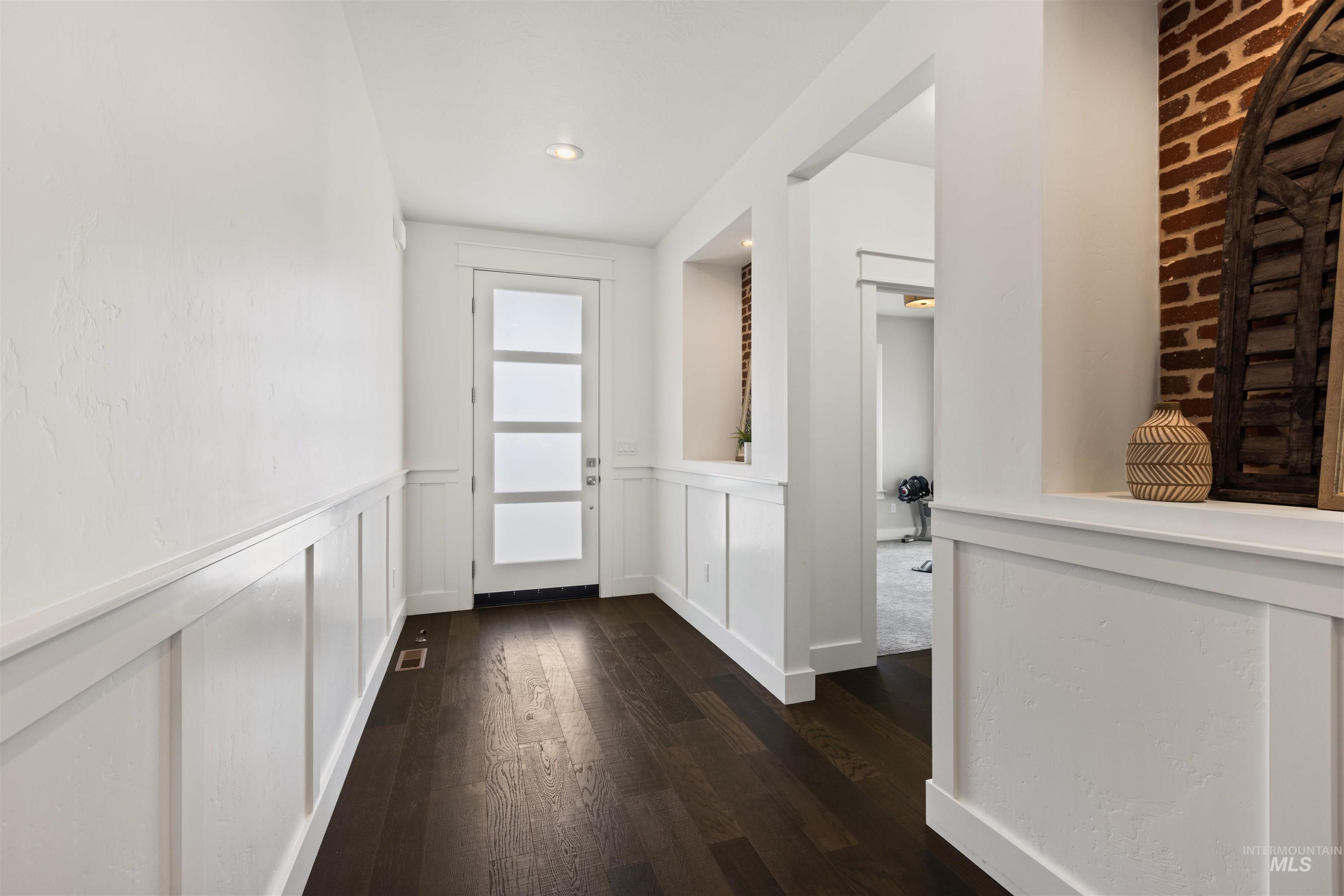 4551 S Lava Springs Loop, Nampa, Idaho 83686, 3 Bedrooms, 2 Bathrooms, Residential For Sale, Price $615,000,MLS 98974526